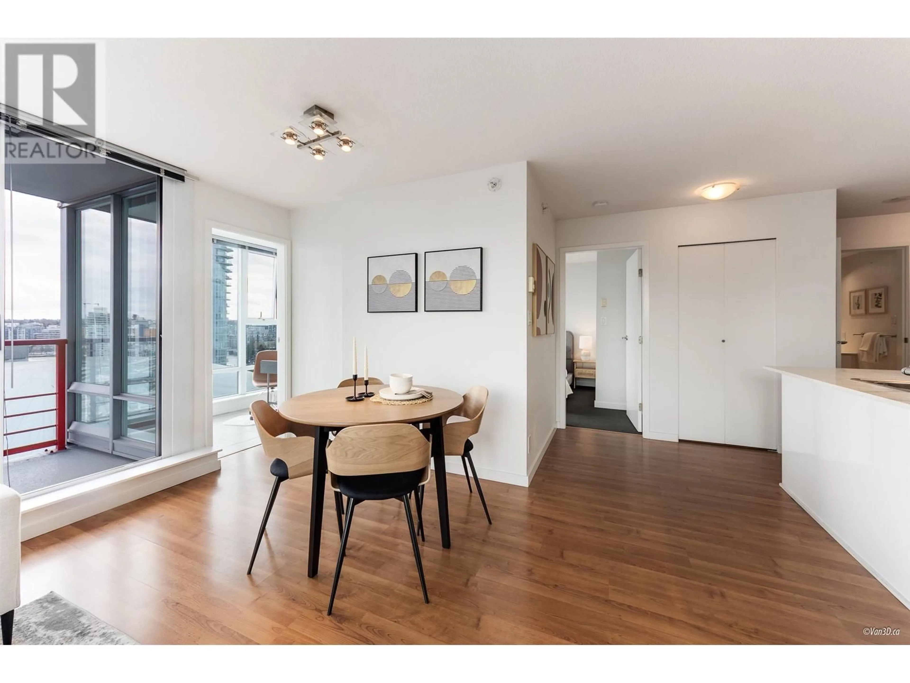 Dining room, wood/laminate floor for 1202 - 131 REGIMENT SQUARE, Vancouver British Columbia V6B1X6
