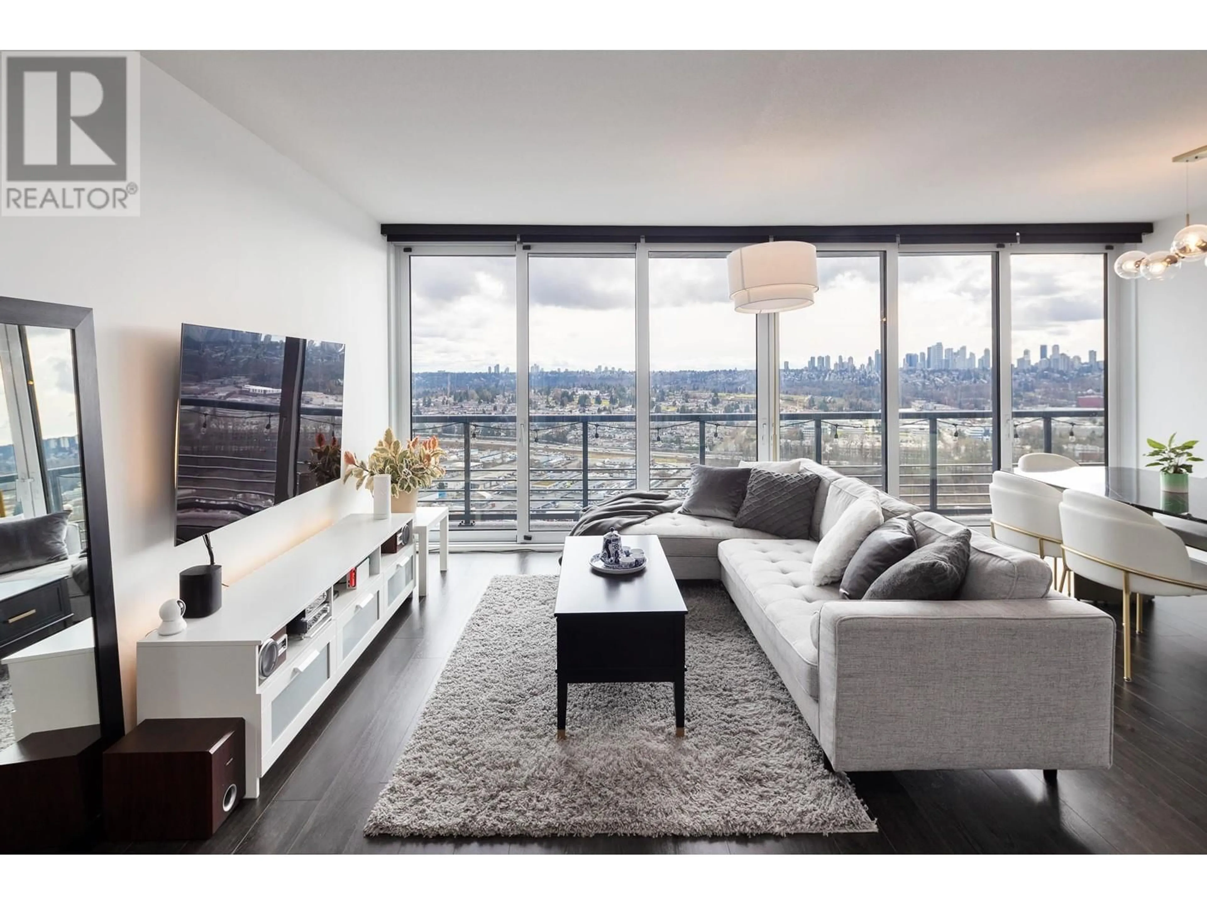 Living room with furniture, unknown for 3508 - 4720 LOUGHEED HIGHWAY, Burnaby British Columbia V5C0M8