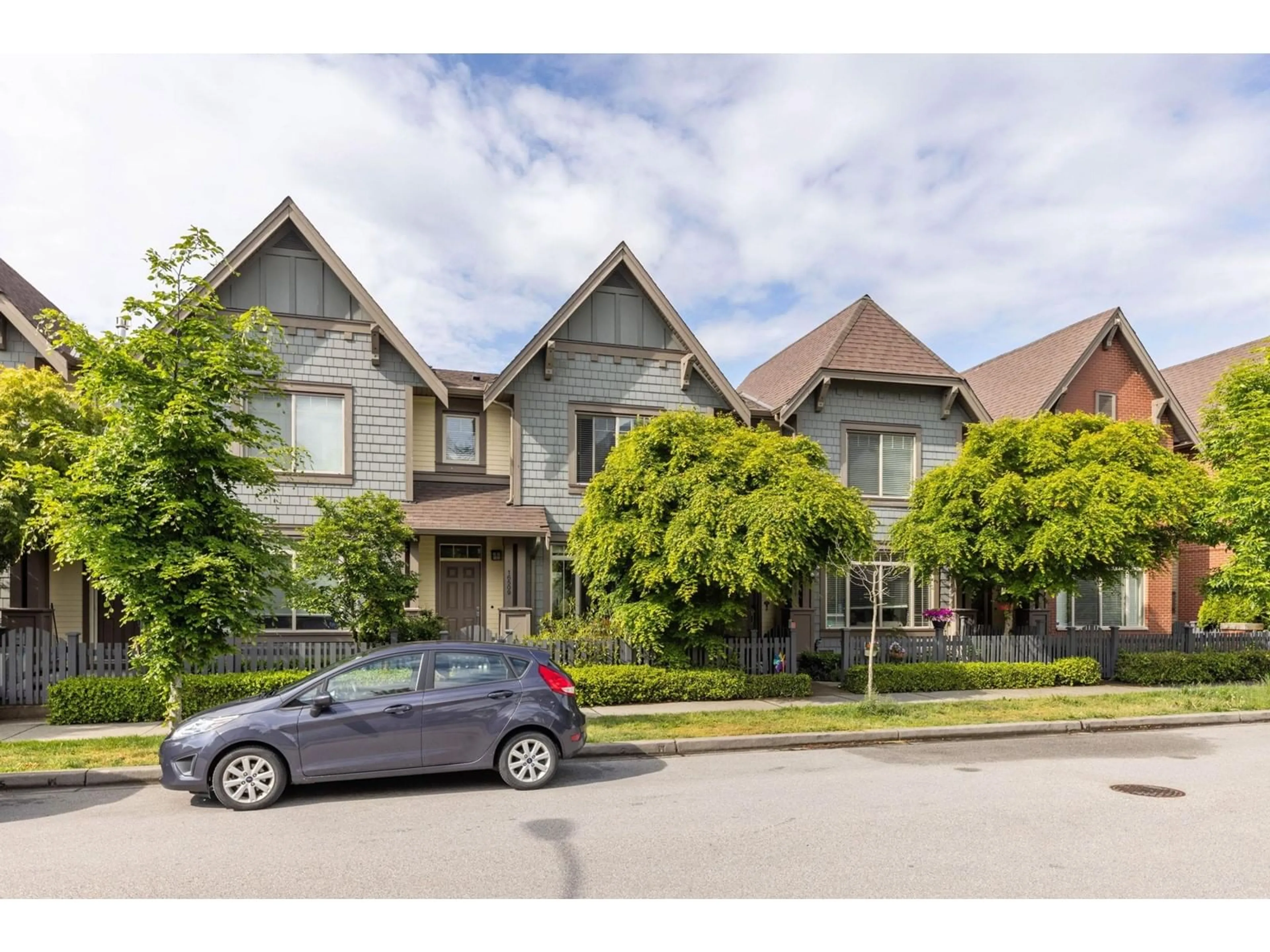 Unknown for 16509 24A, Surrey British Columbia V3Z0M8