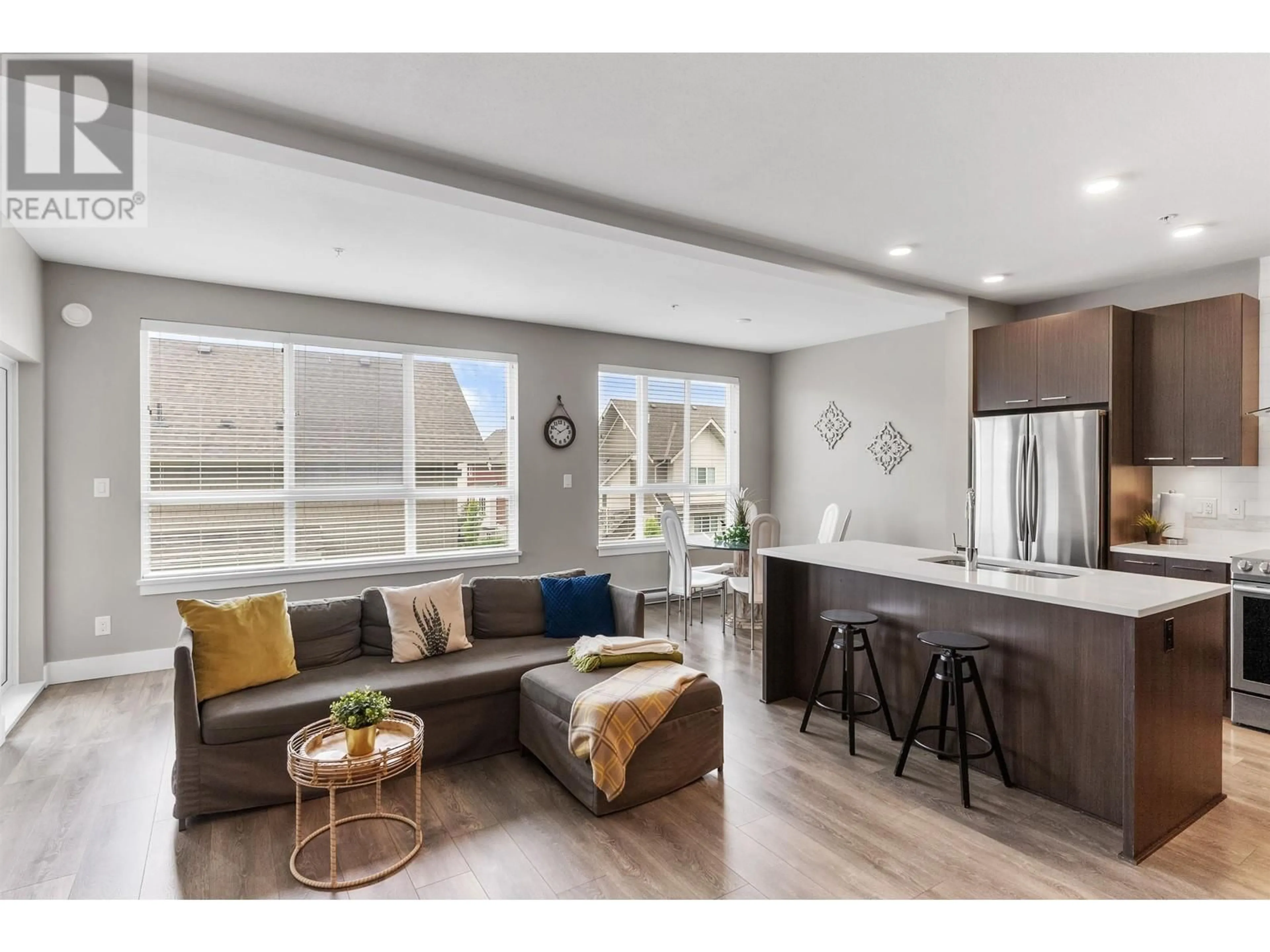 Open concept kitchen, unknown for 317 - 4690 HAWK LANE, Tsawwassen British Columbia V4M0C4