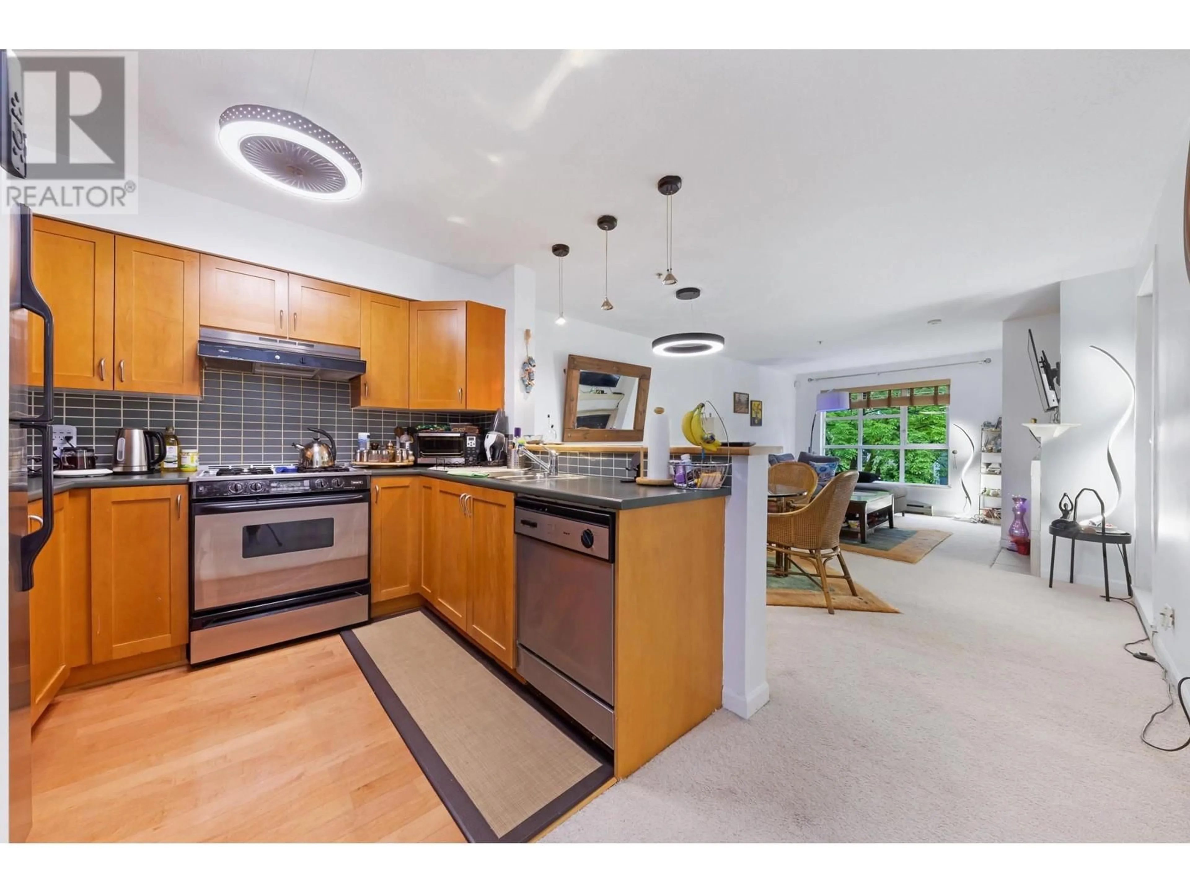 Open concept kitchen, unknown for 209 - 2161 12TH AVENUE, Vancouver British Columbia V6K4S7
