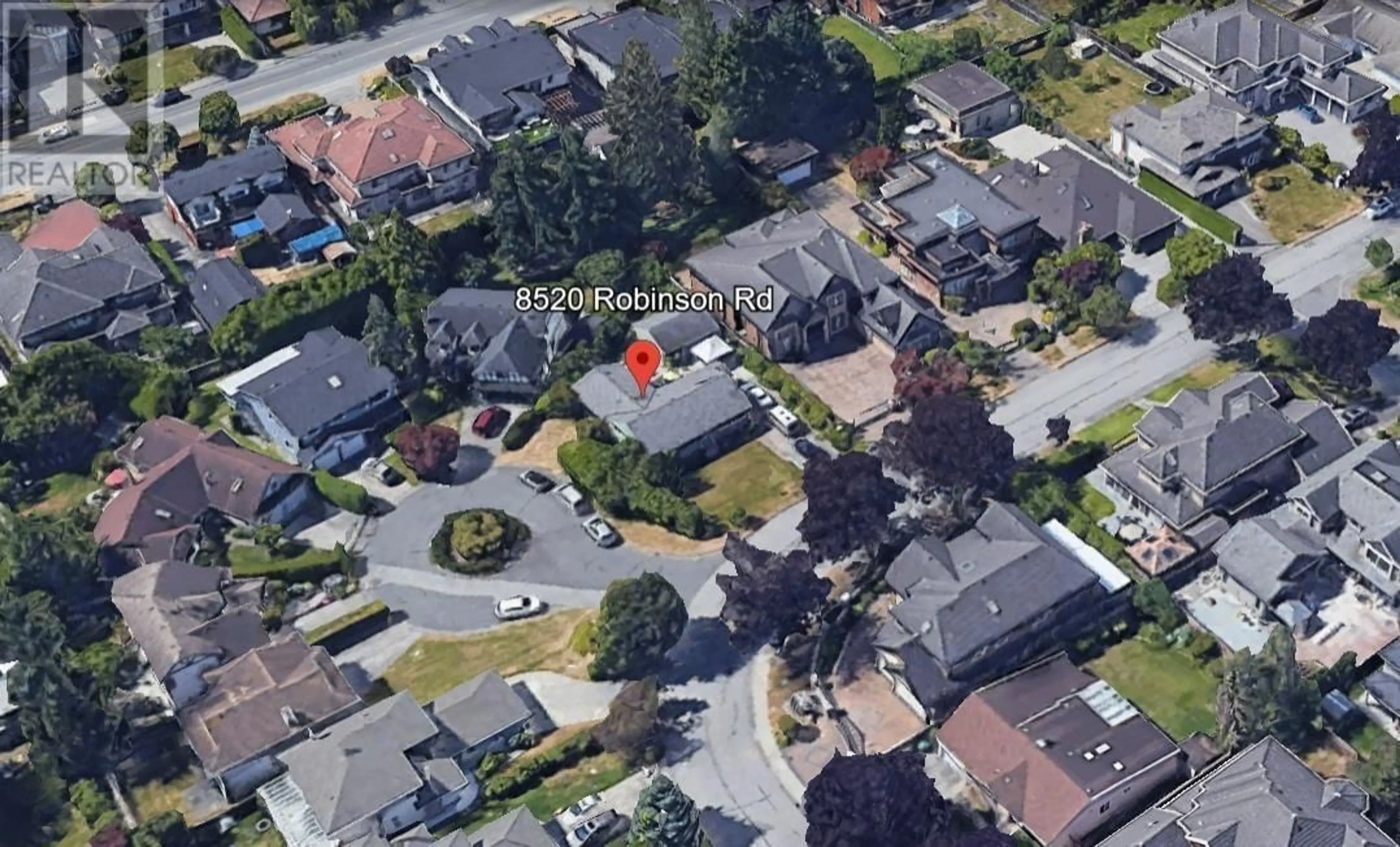 A pic from outside/outdoor area/front of a property/back of a property/a pic from drone, street for 8520 ROBINSON ROAD, Richmond British Columbia V6Y1B5