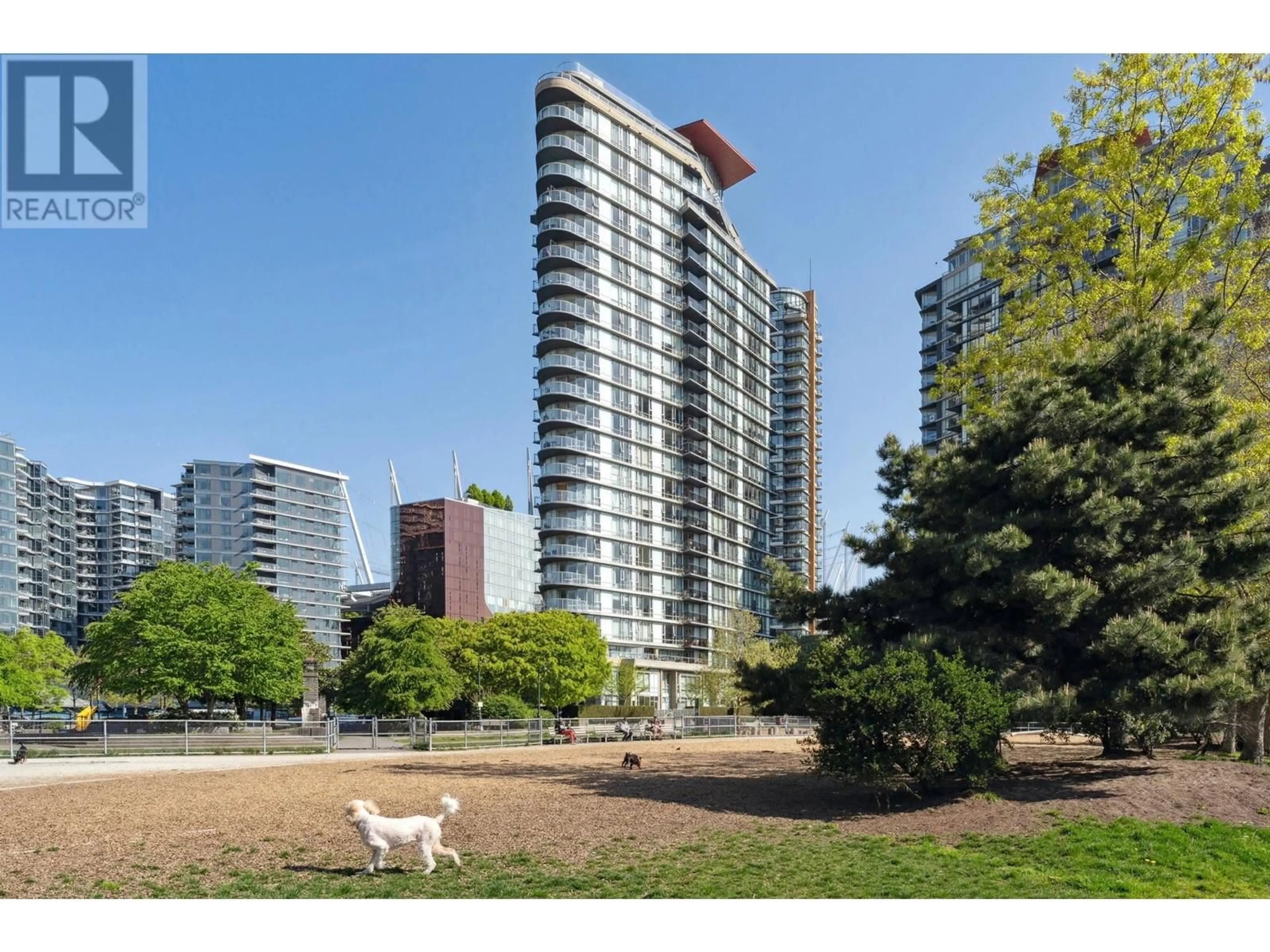 A pic from outside/outdoor area/front of a property/back of a property/a pic from drone, unknown for 1701 - 918 COOPERAGE WAY, Vancouver British Columbia V6B0A7