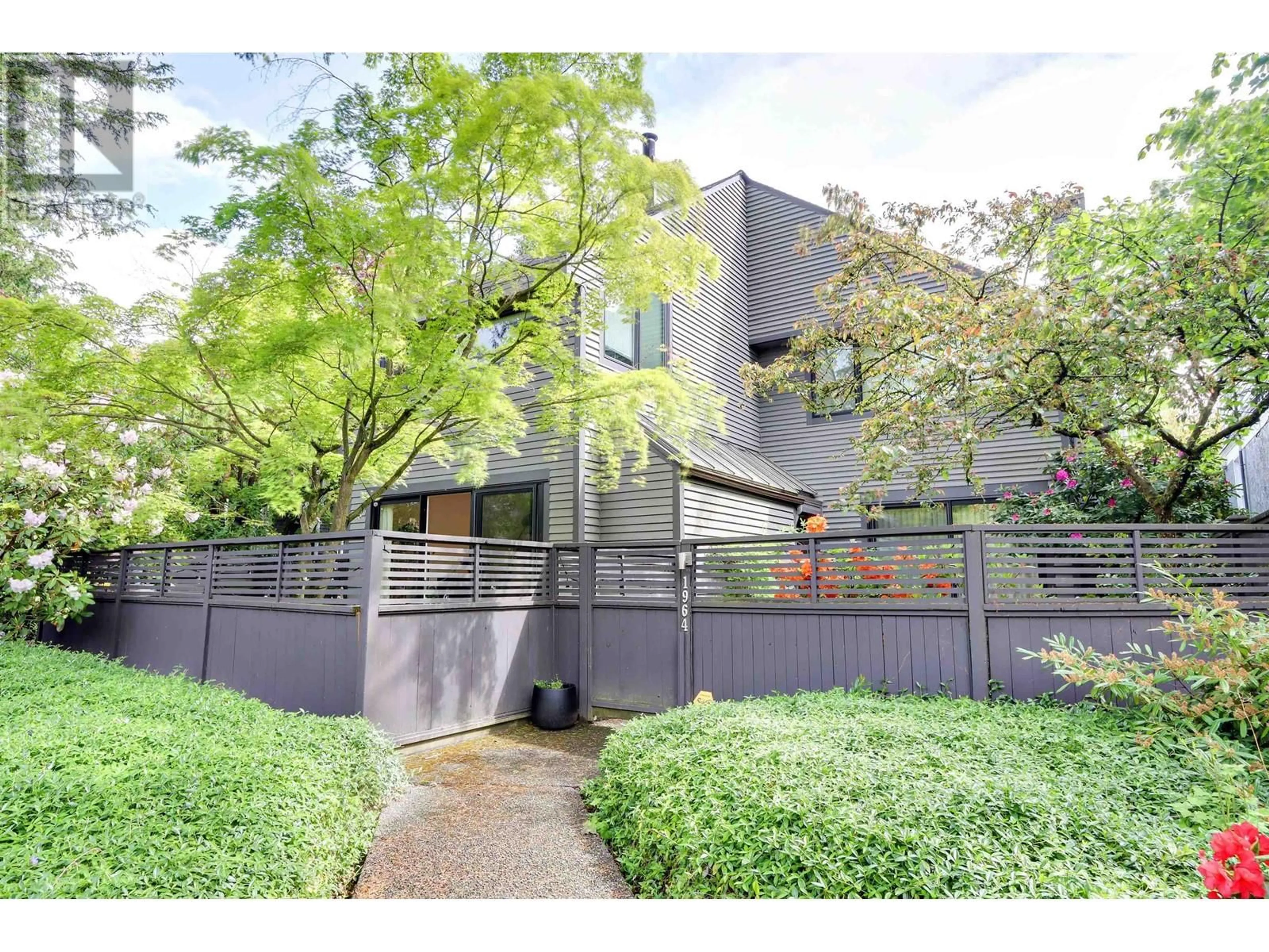 Unknown for 1962 15TH AVENUE, Vancouver British Columbia V6J2L3