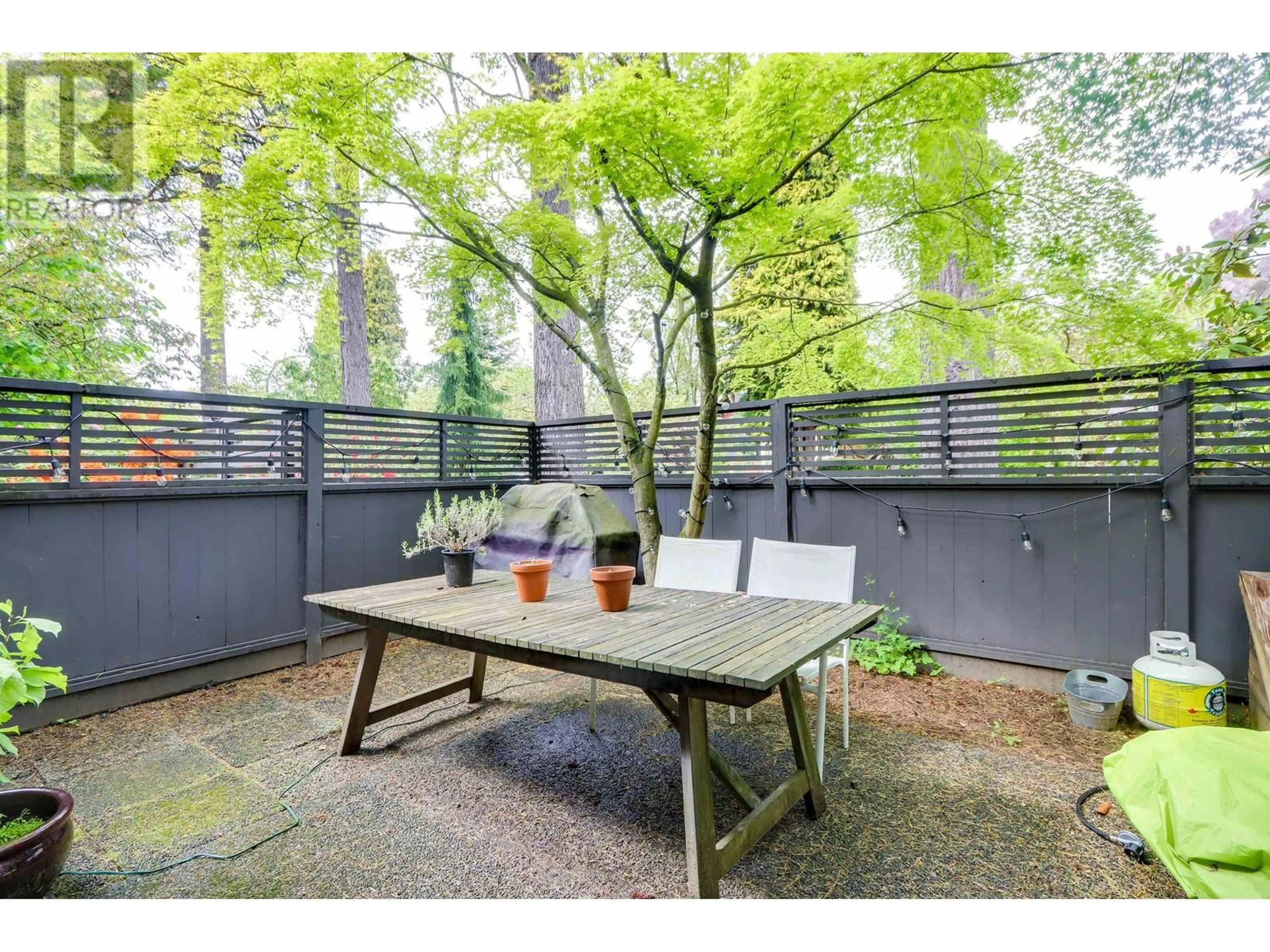 Patio, forest/trees view for 1962 15TH AVENUE, Vancouver British Columbia V6J2L3