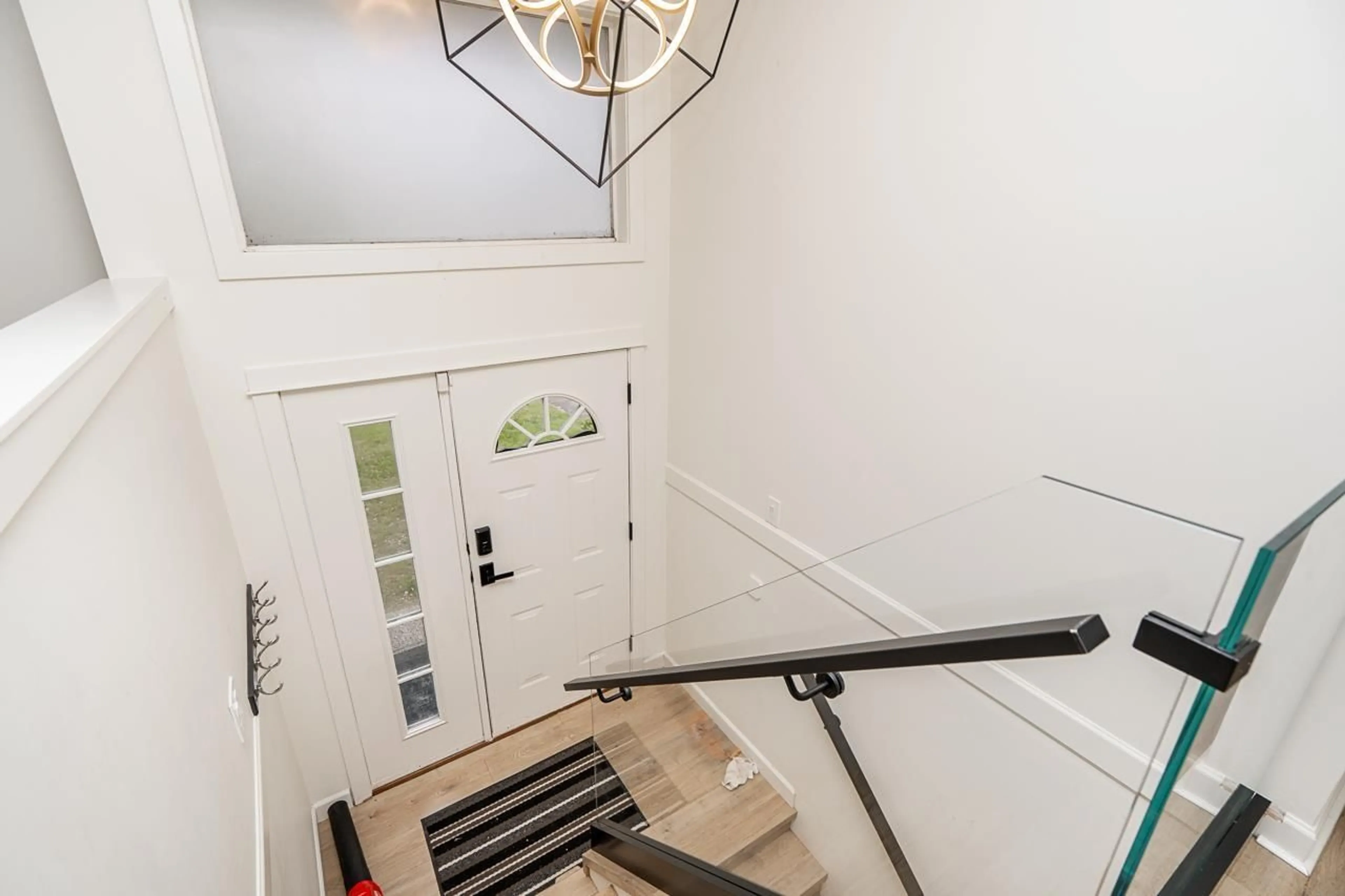 Indoor entryway for 4437 196A, Langley British Columbia V3A4W1