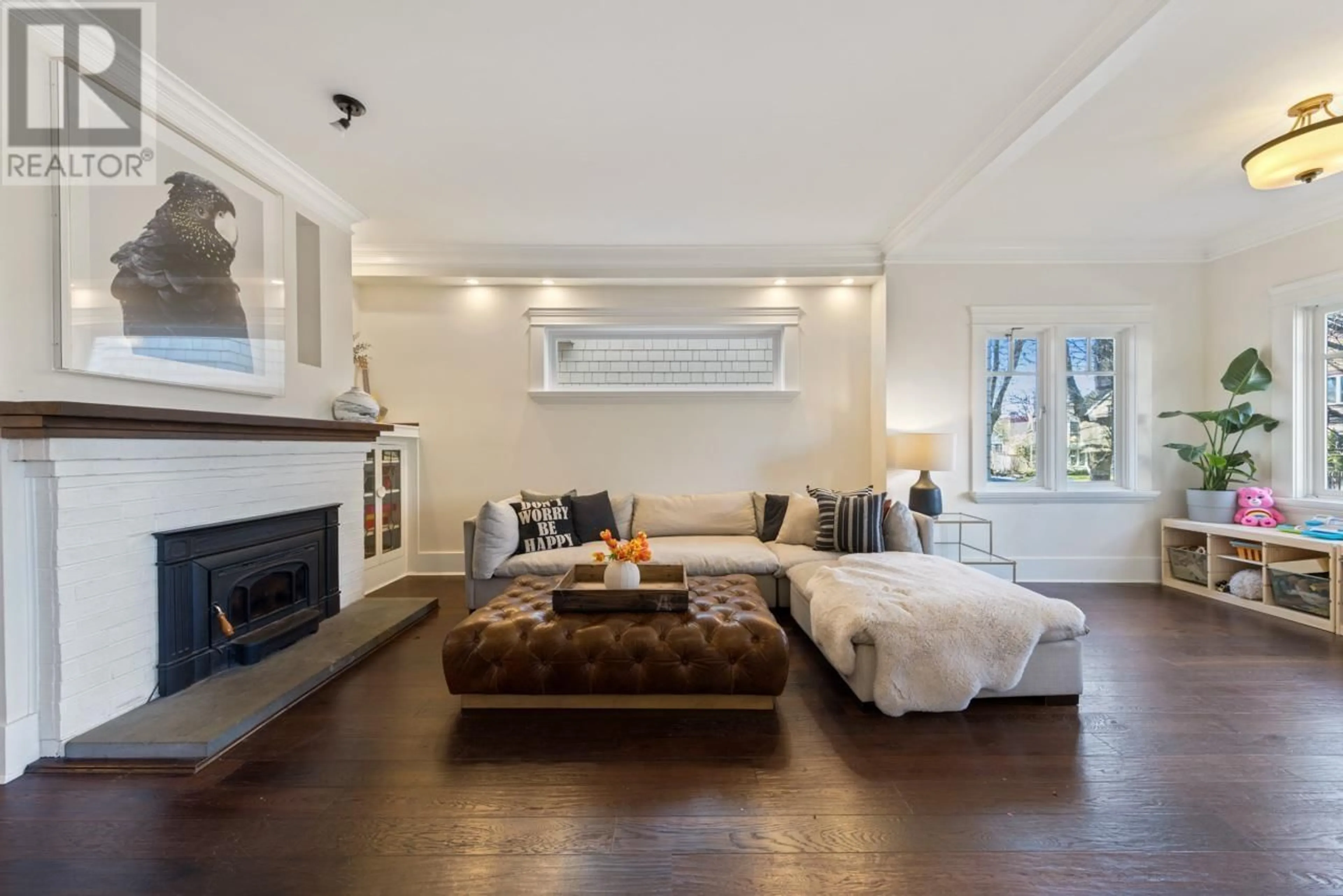 Living room with furniture, unknown for 1252 23RD AVENUE, Vancouver British Columbia V5V1Y9