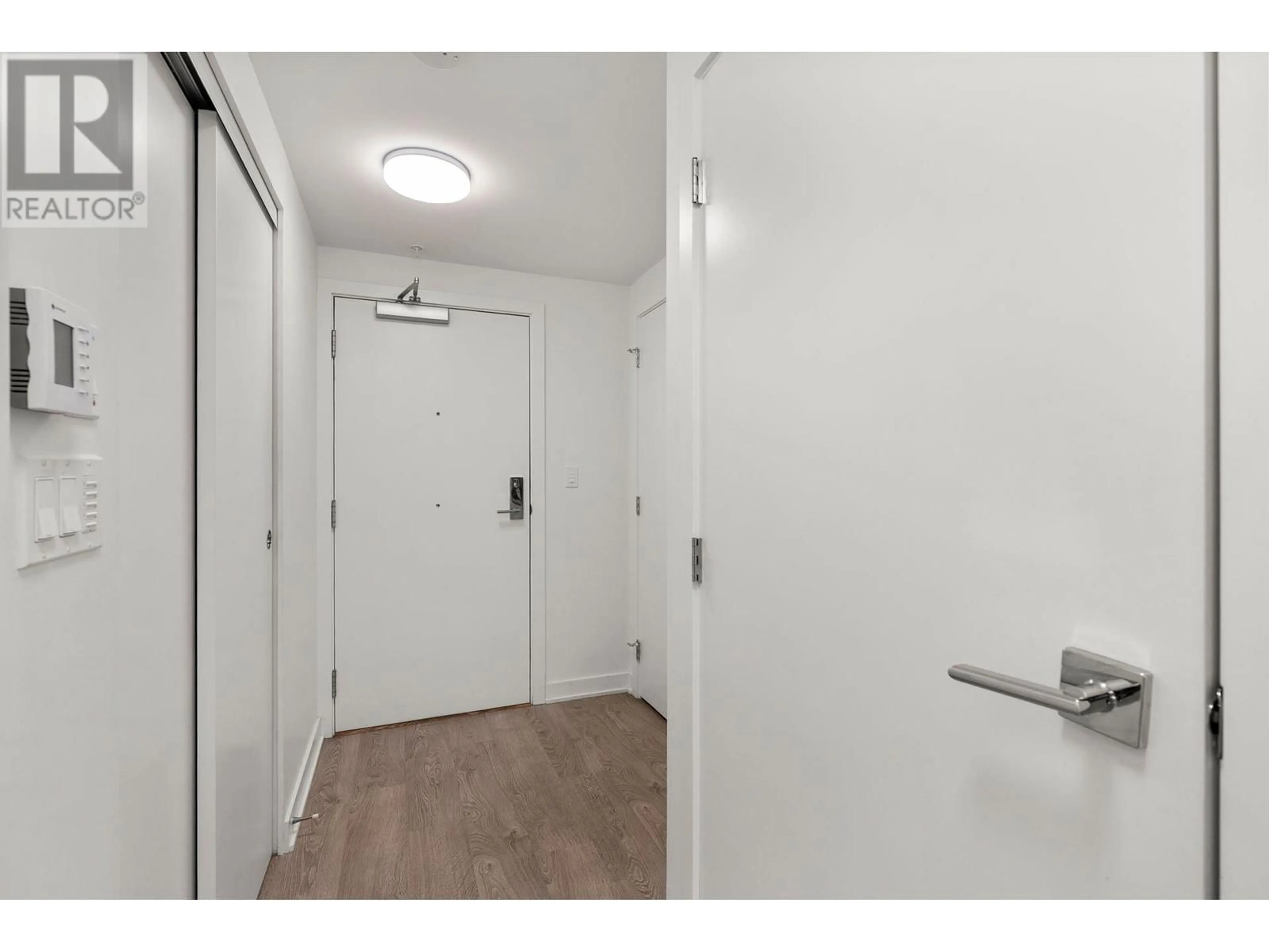 Unknown for 1206 - 1401 HUNTER STREET, North Vancouver British Columbia V7J0E2