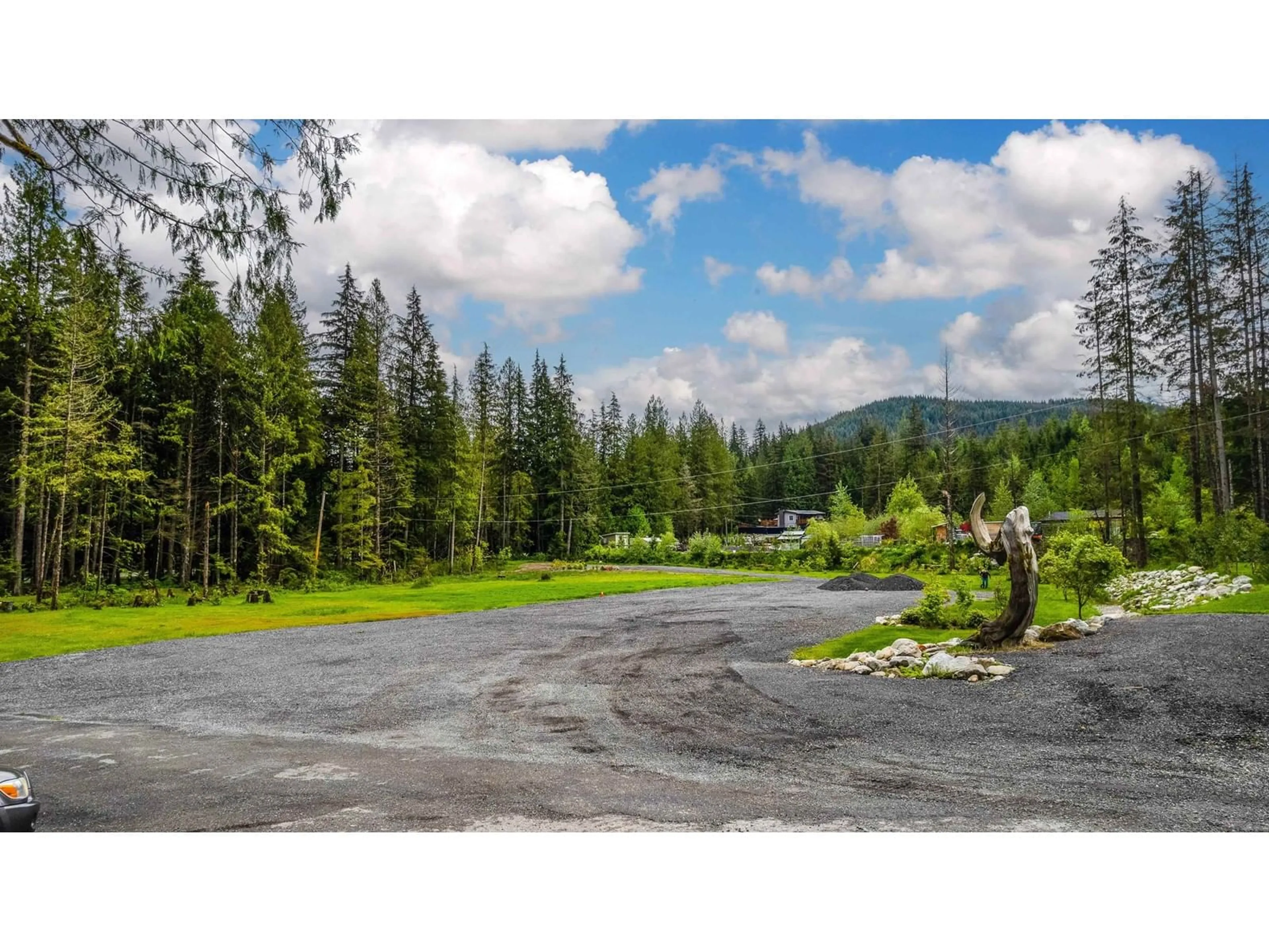 A pic from outside/outdoor area/front of a property/back of a property/a pic from drone, forest/trees view for 11871 DEWDNEY TRUNK, Mission British Columbia V4S1L2