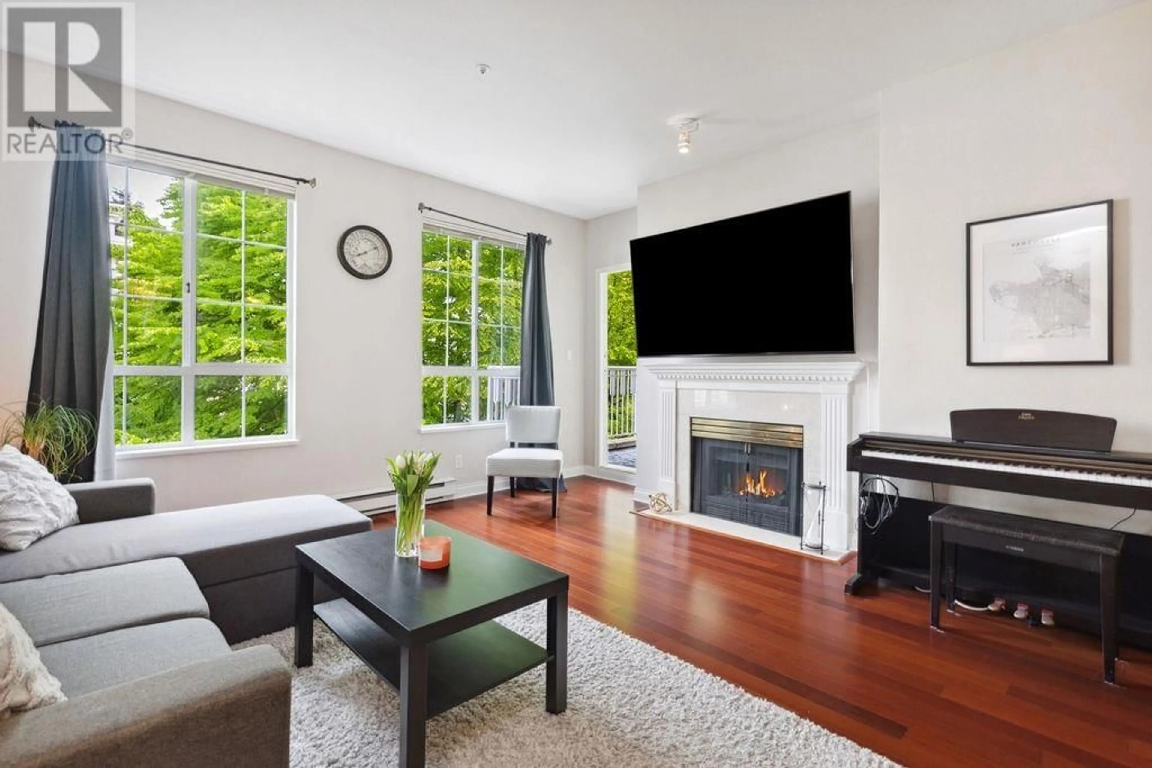 Living room with furniture, unknown for 300 - 5835 HAMPTON PLACE, Vancouver British Columbia V6T2G2