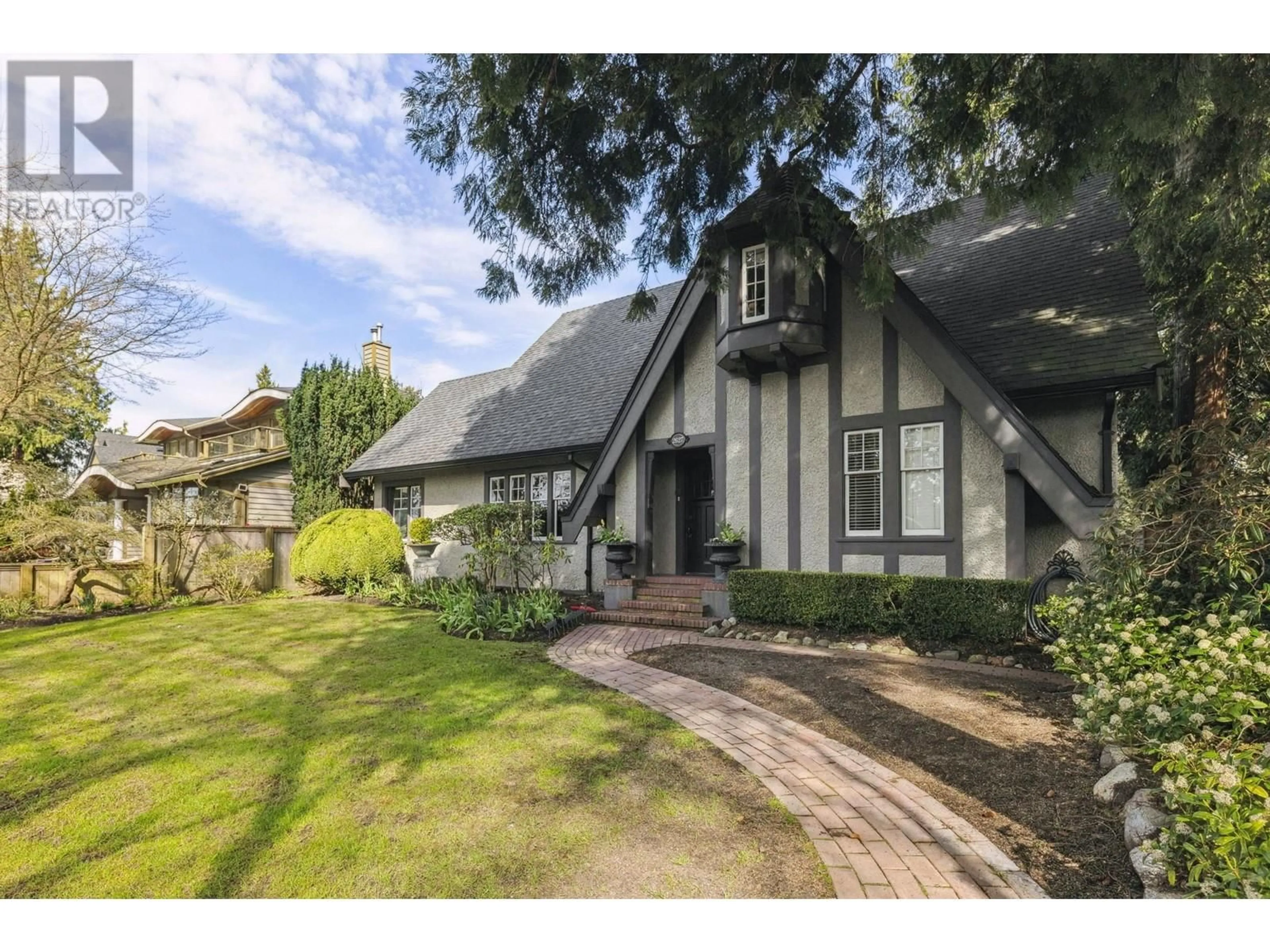 Unknown for 2627 37TH AVENUE, Vancouver British Columbia V6N2T3