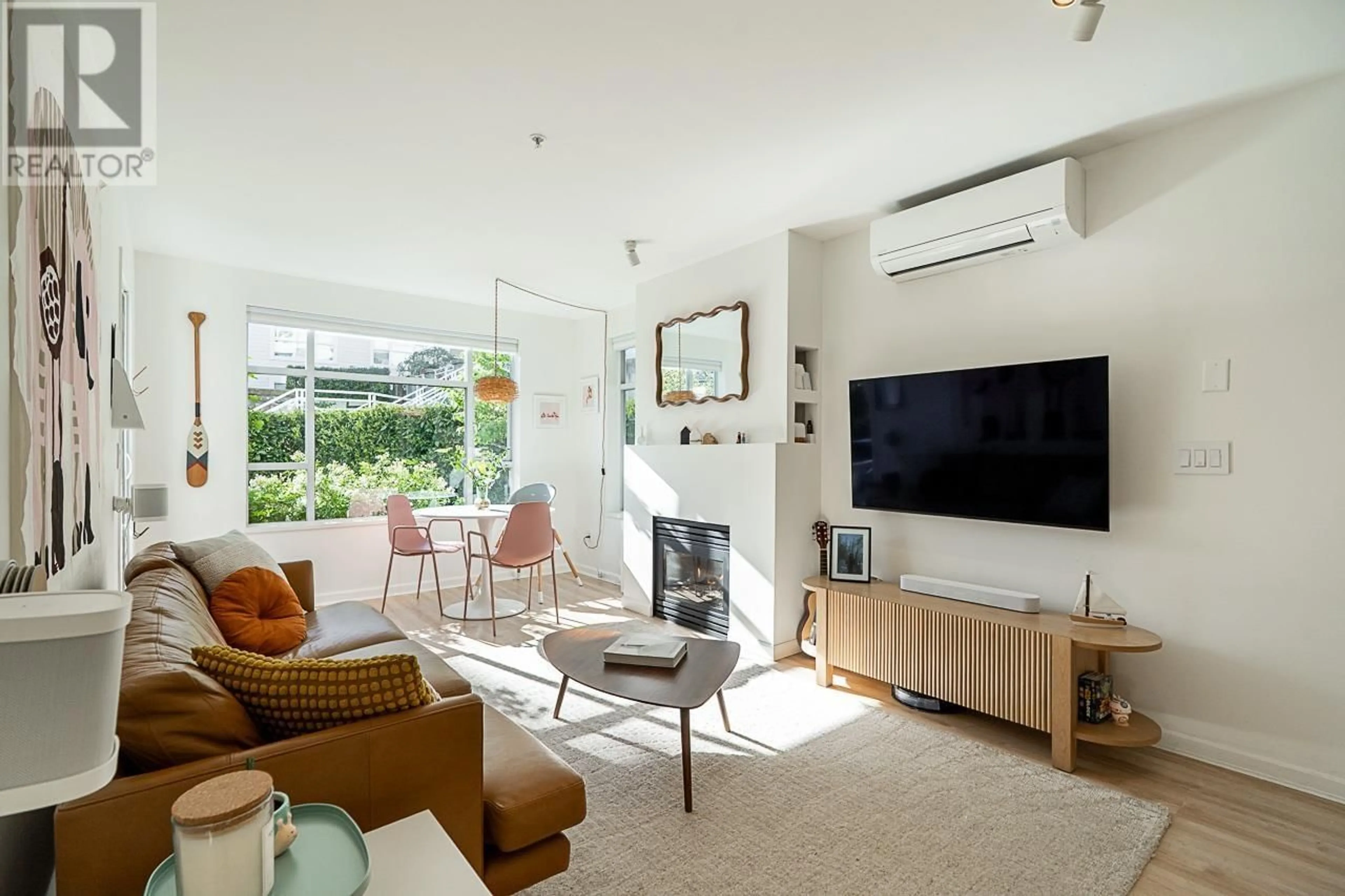 Living room with furniture, unknown for 106 - 3625 WINDCREST DRIVE, North Vancouver British Columbia V7G2S6