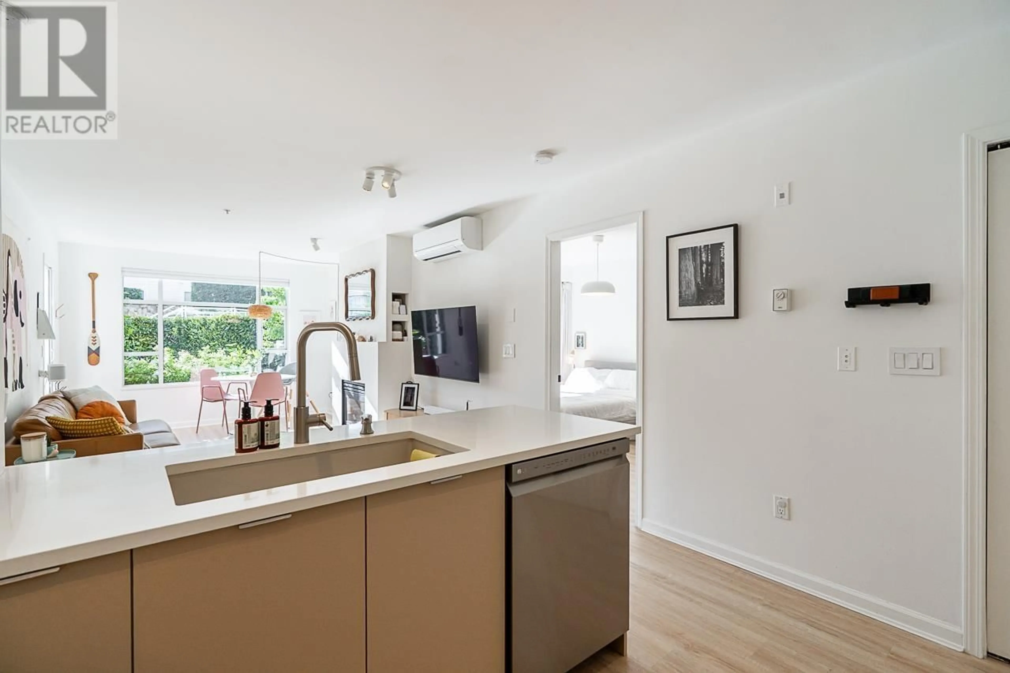 Open concept kitchen, unknown for 106 - 3625 WINDCREST DRIVE, North Vancouver British Columbia V7G2S6