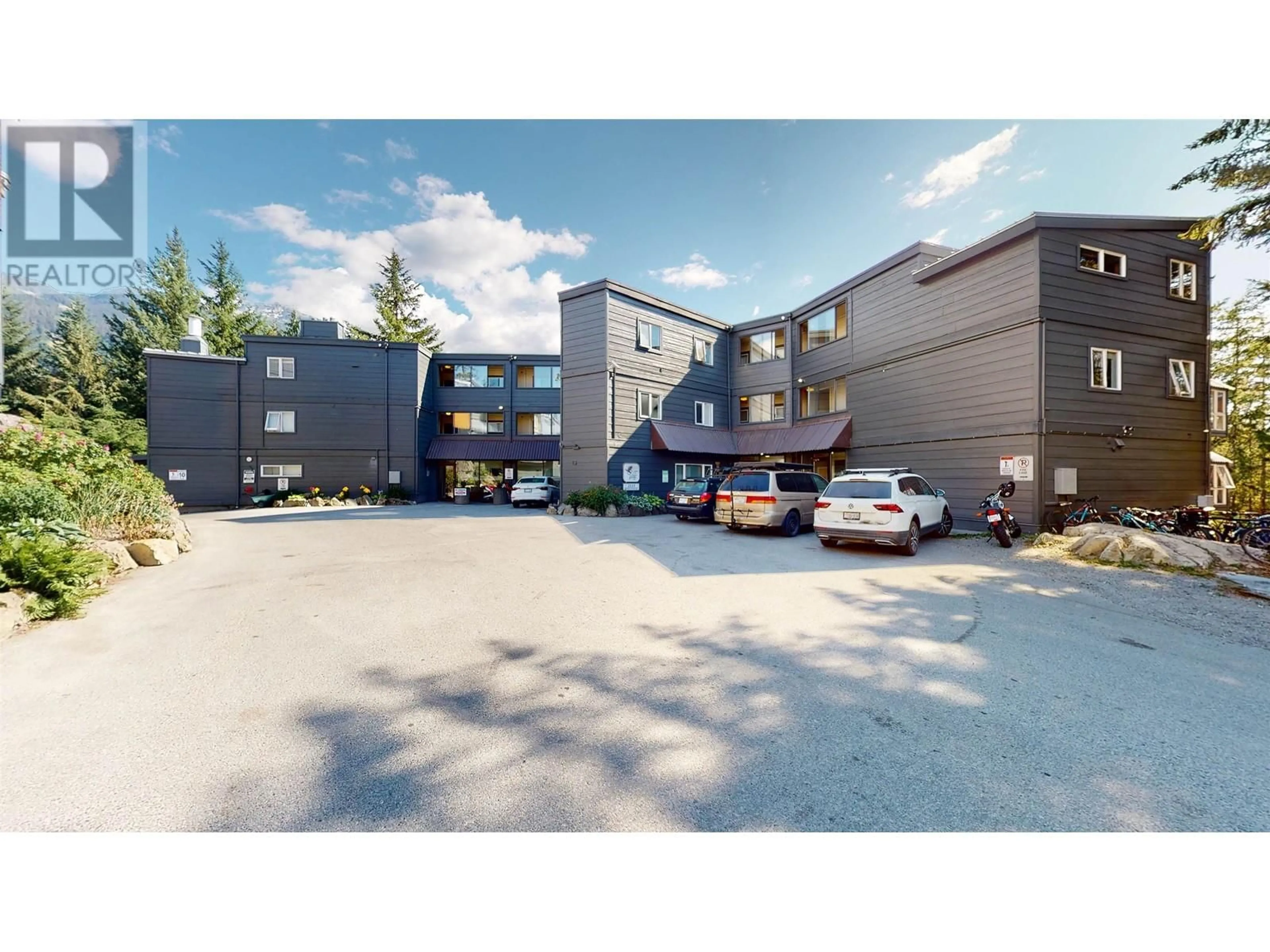 A pic from outside/outdoor area/front of a property/back of a property/a pic from drone, unknown for 304 - 2111 WHISTLER ROAD, Whistler British Columbia V8E0A6