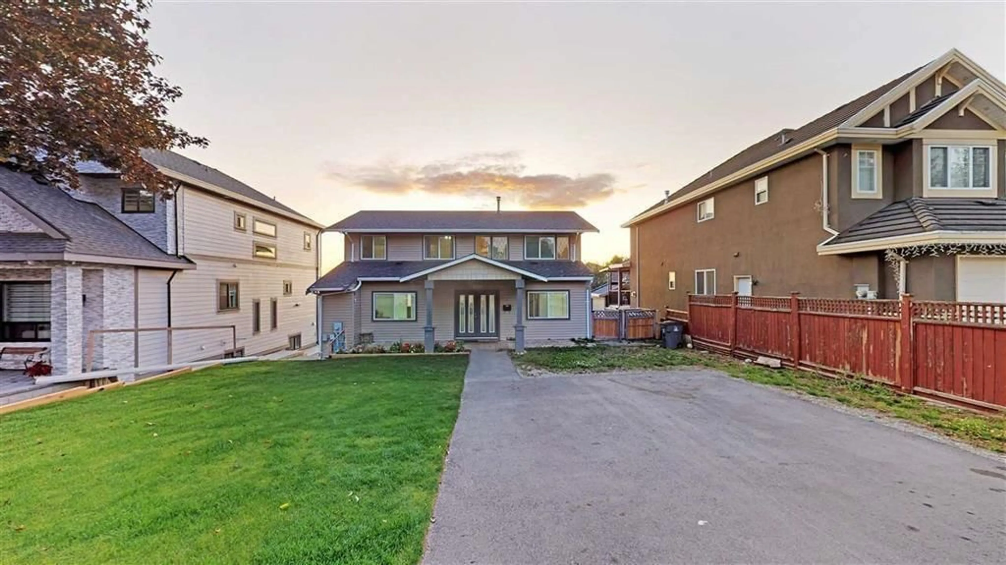 A pic from outside/outdoor area/front of a property/back of a property/a pic from drone, street for 8591 150, Surrey British Columbia V3S5A3