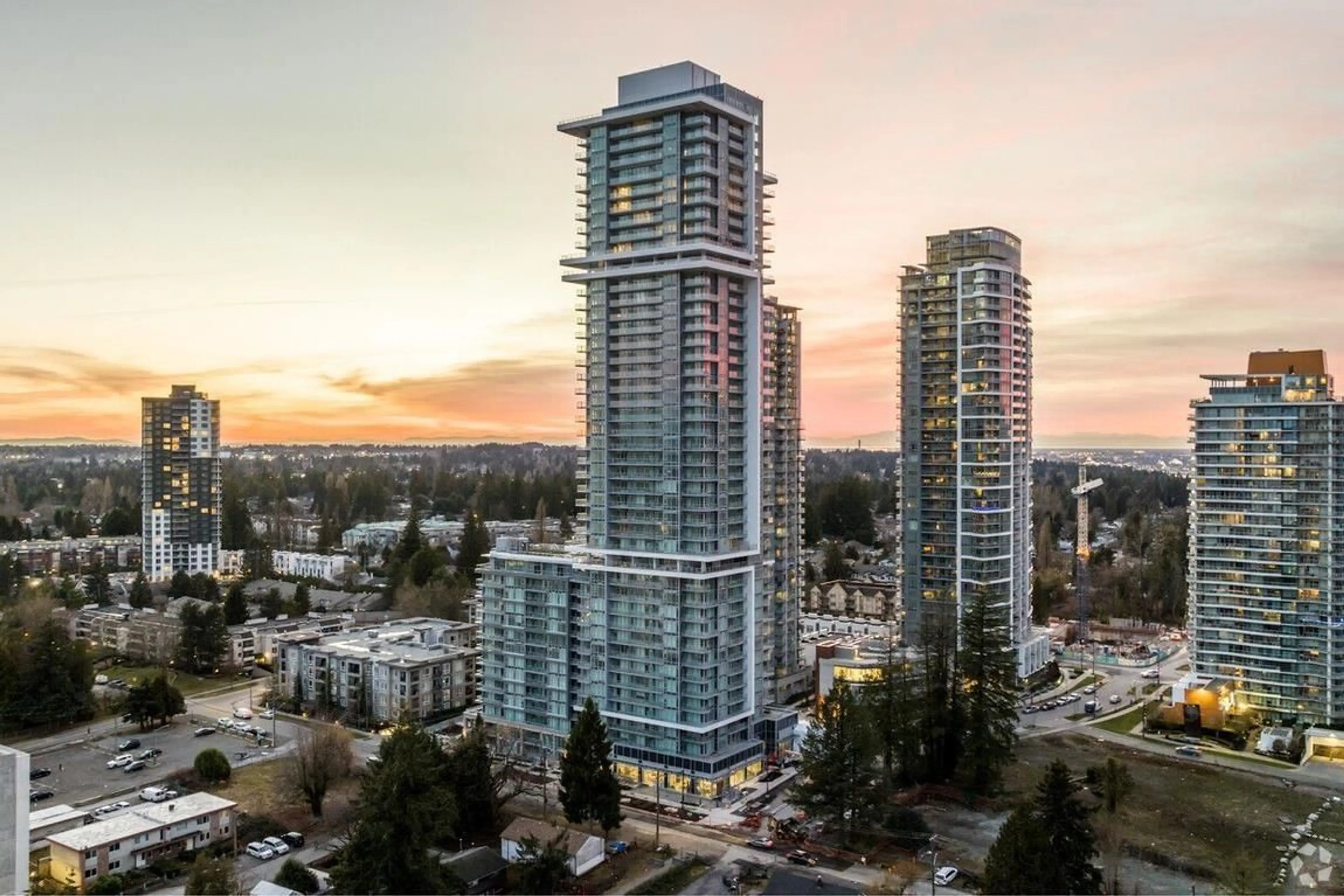 A pic from outside/outdoor area/front of a property/back of a property/a pic from drone, city buildings view from balcony for 3510 - 13350 CENTRAL, Surrey British Columbia V3T0S1