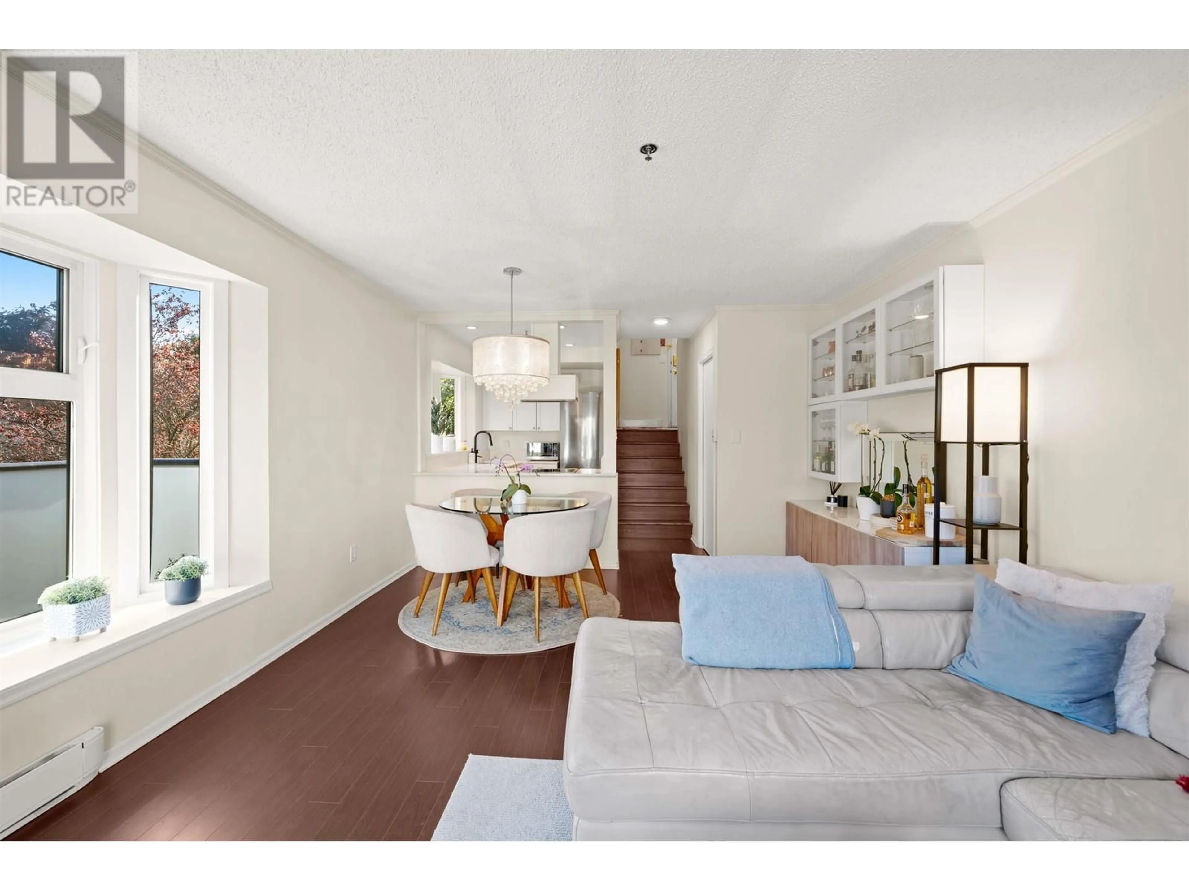 Living room with furniture, unknown for 201 - 1205 14TH AVENUE, Vancouver British Columbia V6H1P7