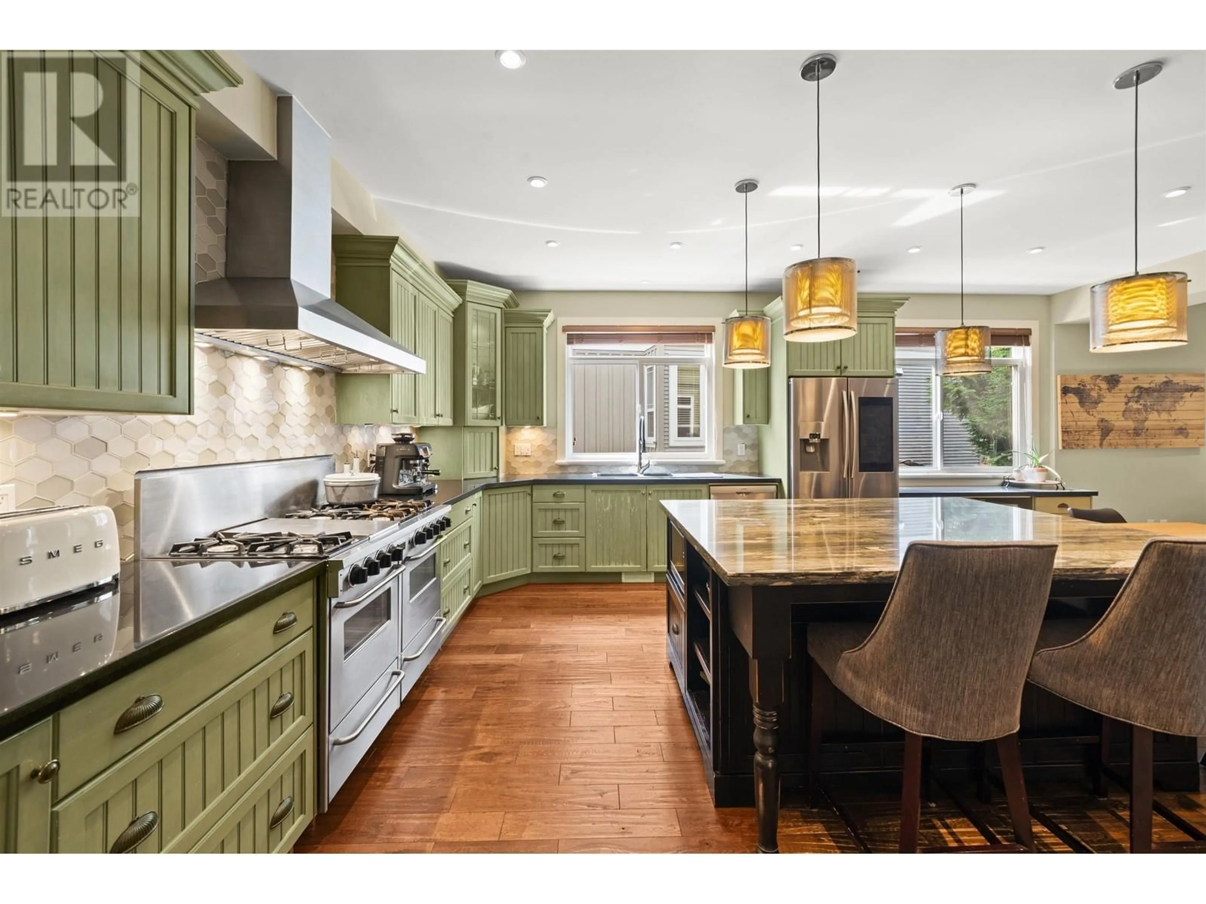 Open concept kitchen, ceramic/tile floor for 2867 MCLAREN COURT, Coquitlam British Columbia V3B8G2