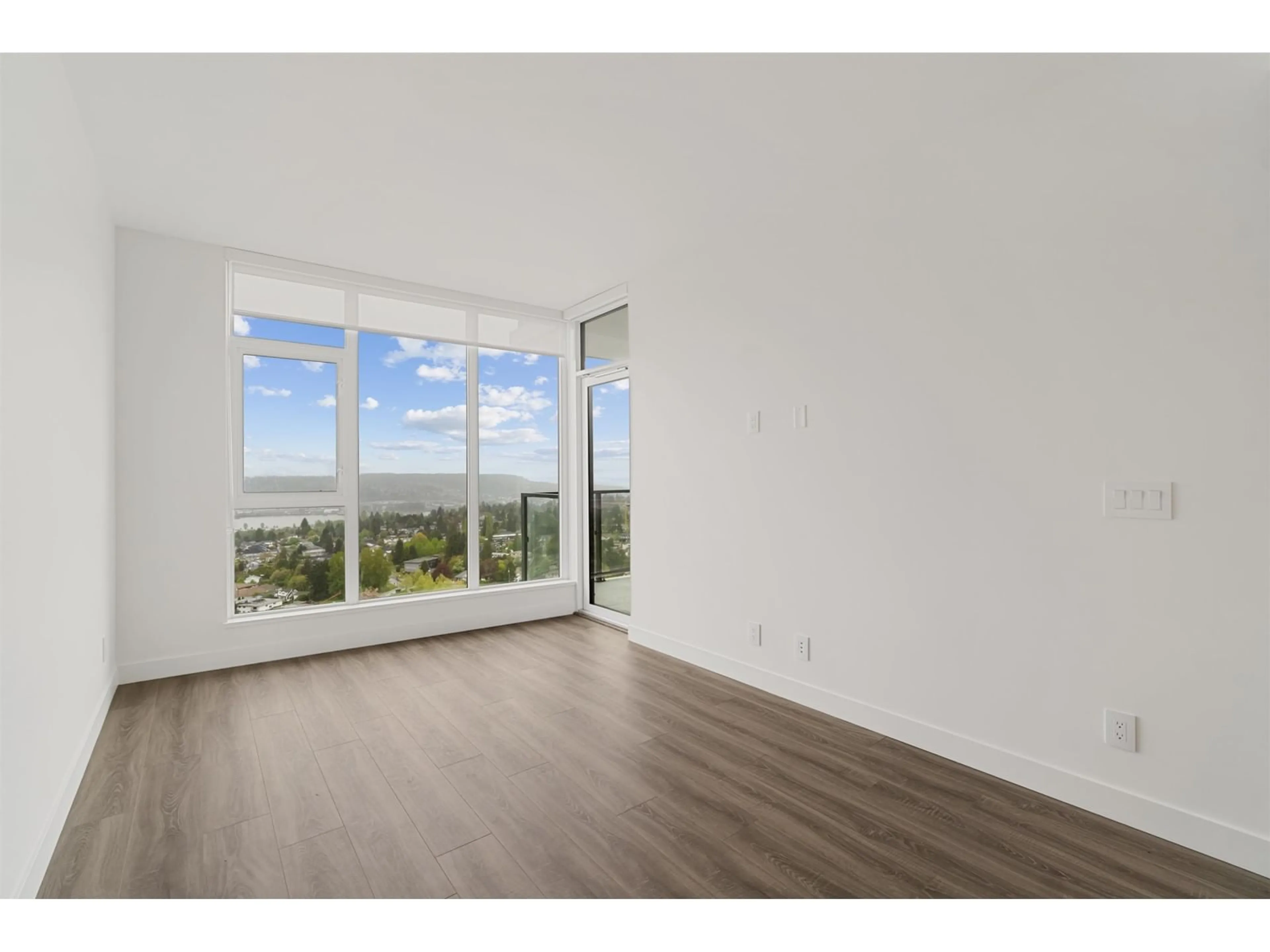 A pic of a room for 2402 - 10750 135A, Surrey British Columbia V3T0A4