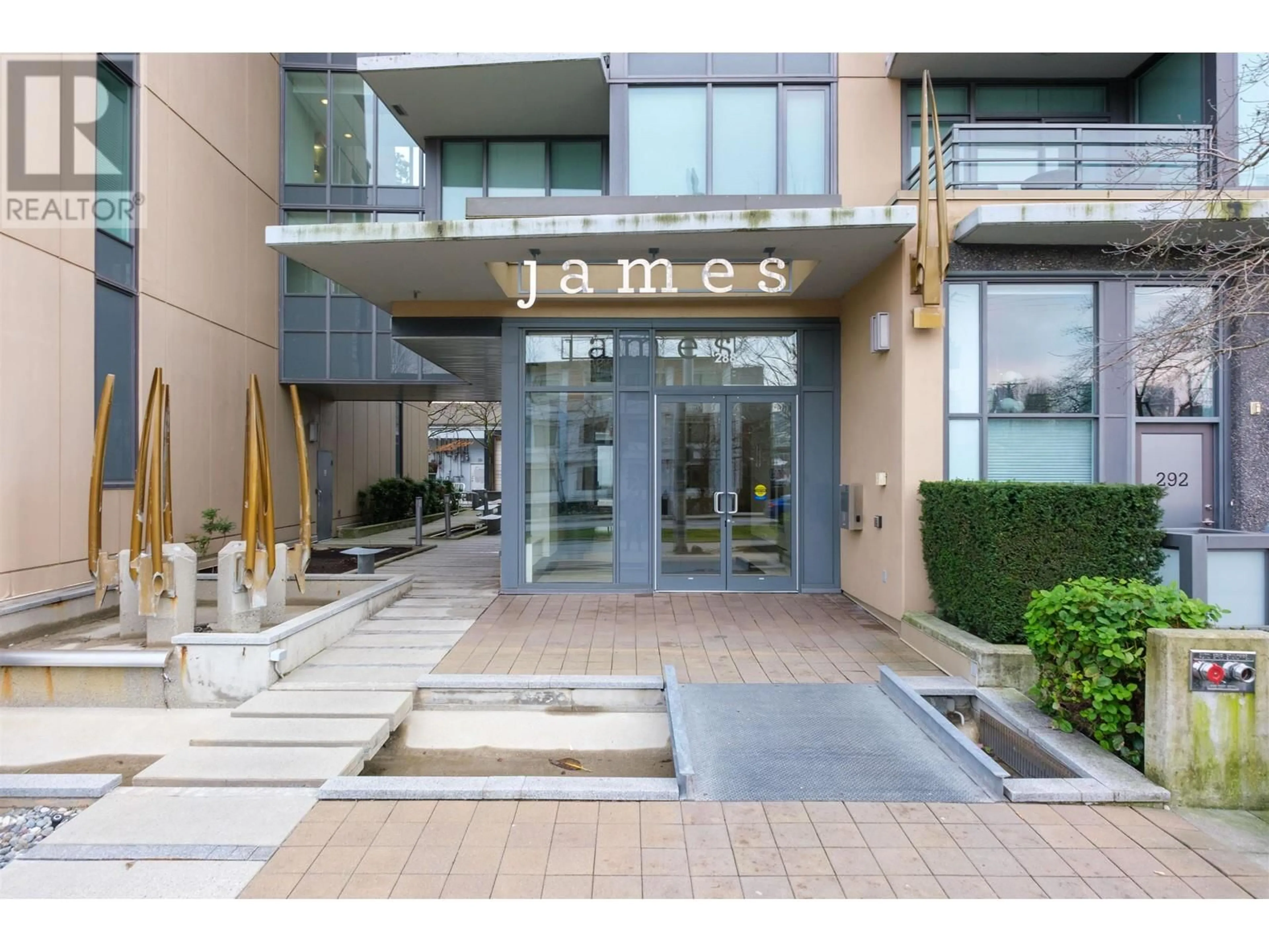 Unknown for 611 - 288 1ST AVENUE, Vancouver British Columbia V5Y0E9