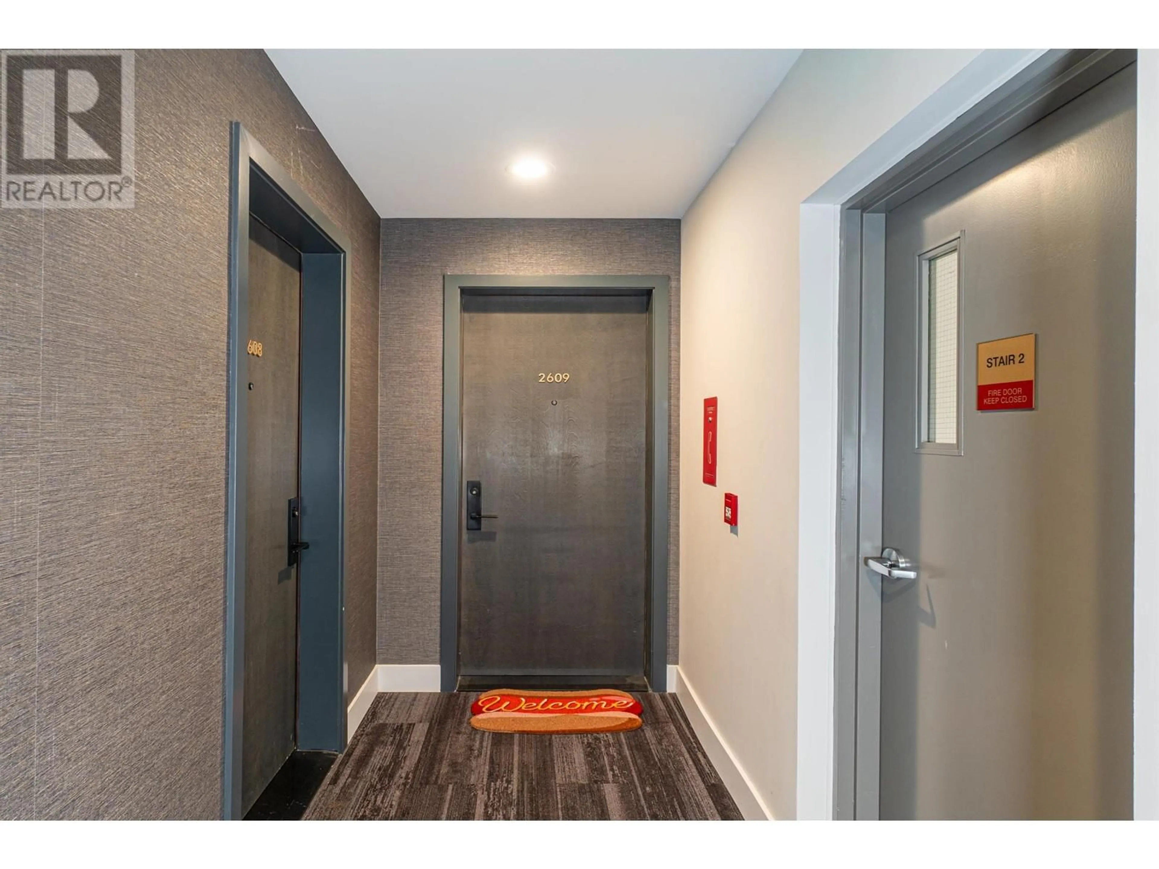 Indoor entryway for 2609 - 450 WESTVIEW STREET, Coquitlam British Columbia V3K6C3