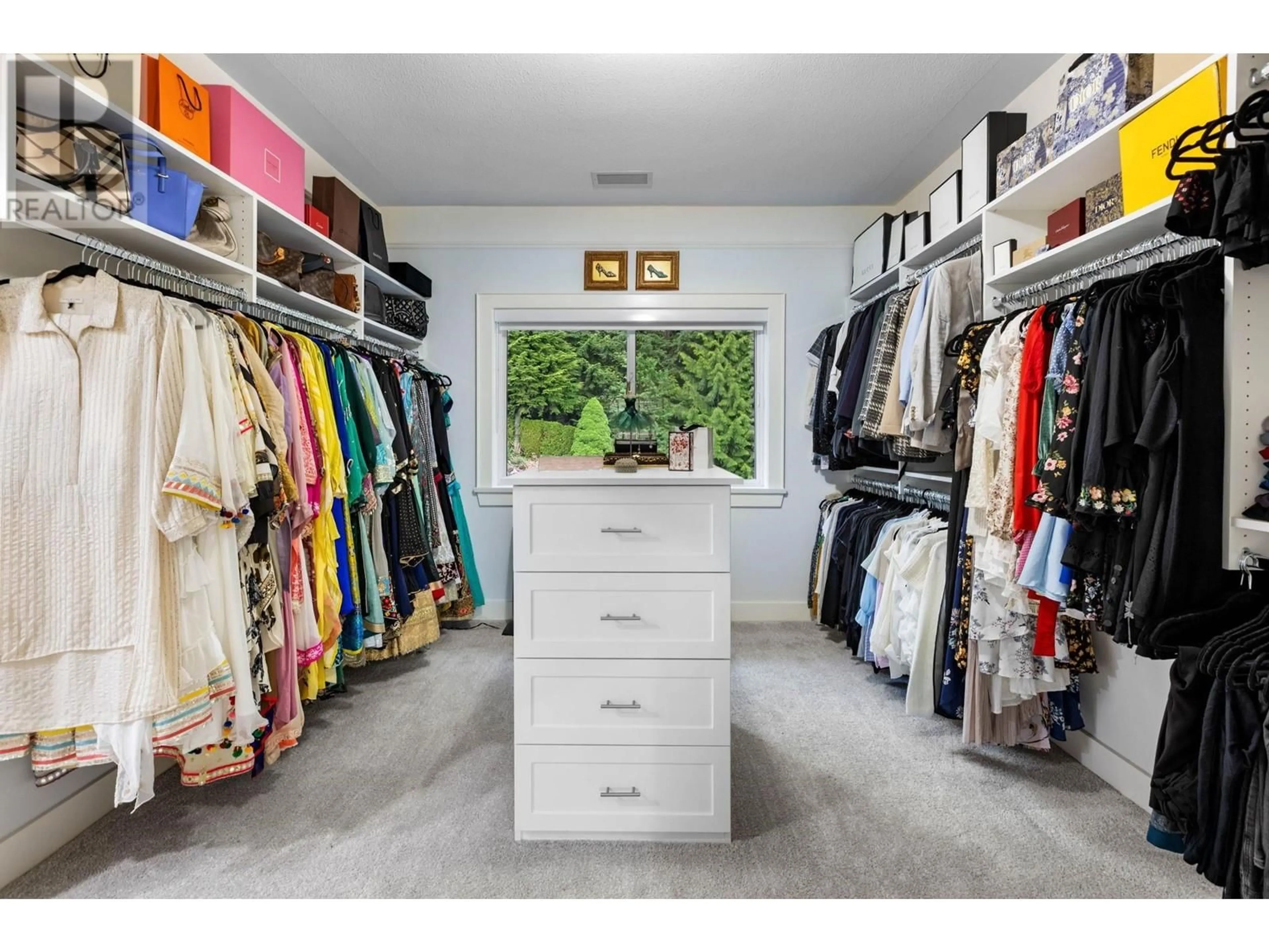 Storage room or clothes room or walk-in closet for 3027 PLATEAU BOULEVARD, Coquitlam British Columbia V3E2W7