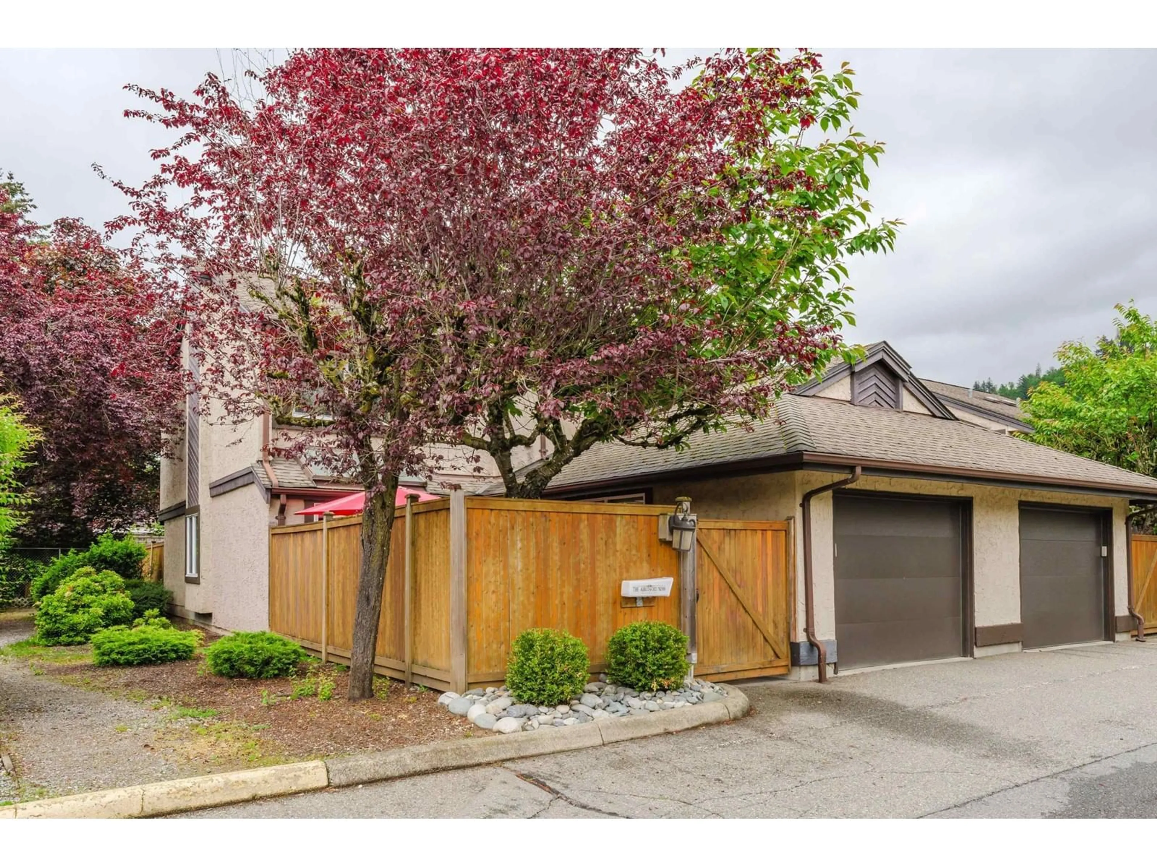 Unknown for 9 - 34755 OLD YALE, Abbotsford British Columbia V2S7S5
