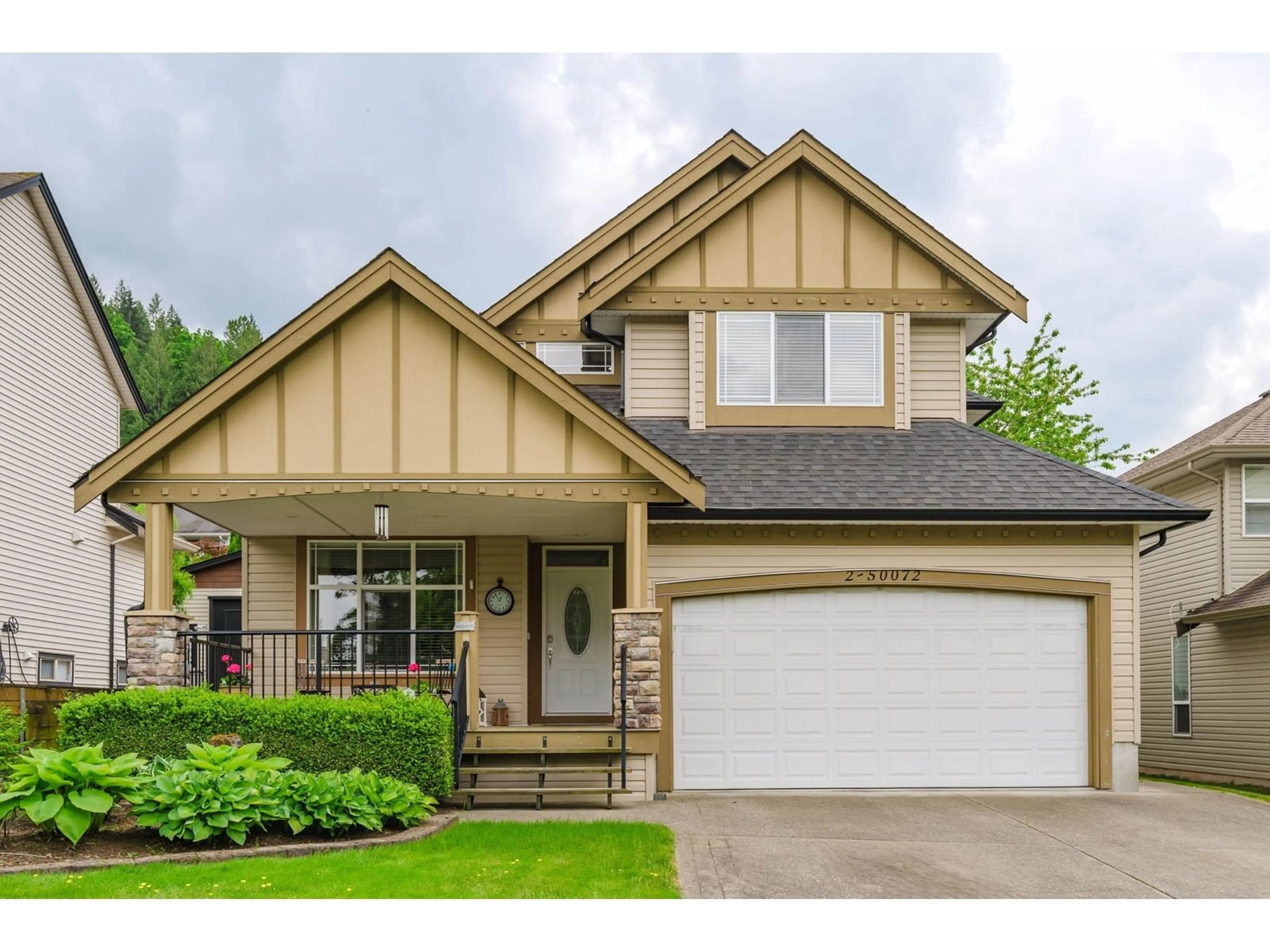Home with vinyl exterior material, street for 2 - 50072 PATTERSON ROAD, Chilliwack British Columbia V4Z1J6