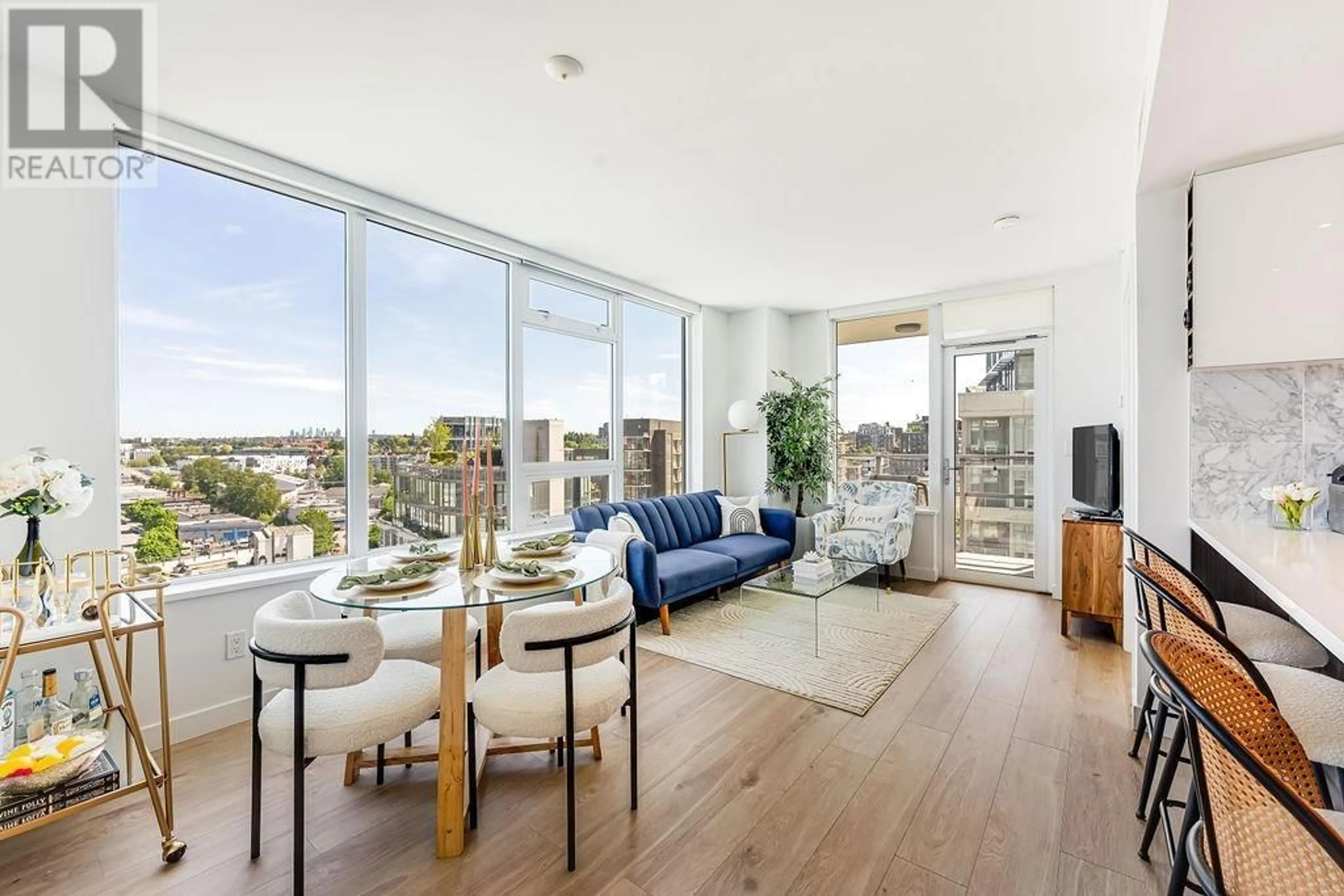 Living room with furniture, wood/laminate floor for 1509 - 110 SWITCHMEN STREET, Vancouver British Columbia V6A0C6
