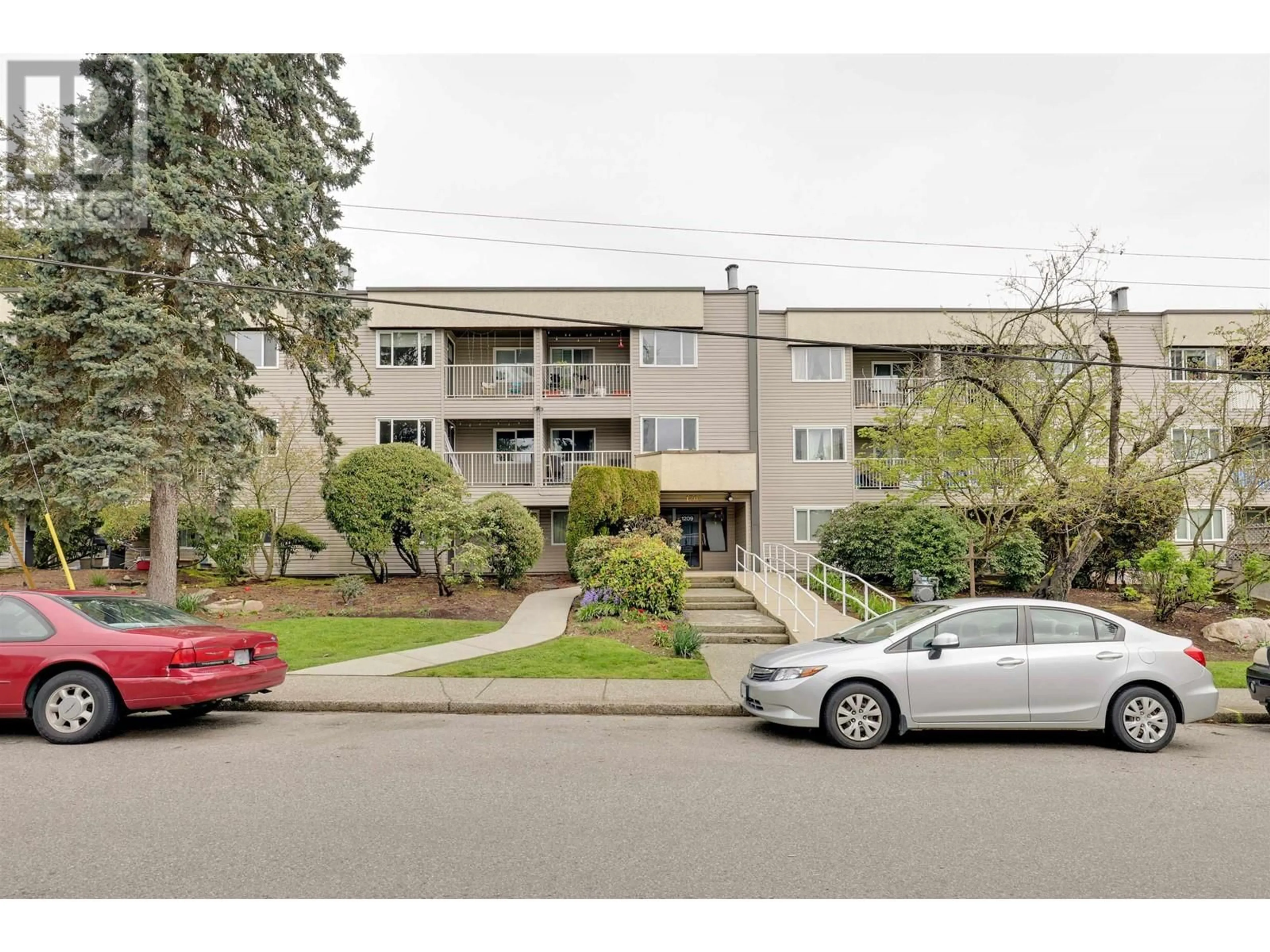 Unknown for 213 - 1209 HOWIE AVENUE, Coquitlam British Columbia V3J1T9