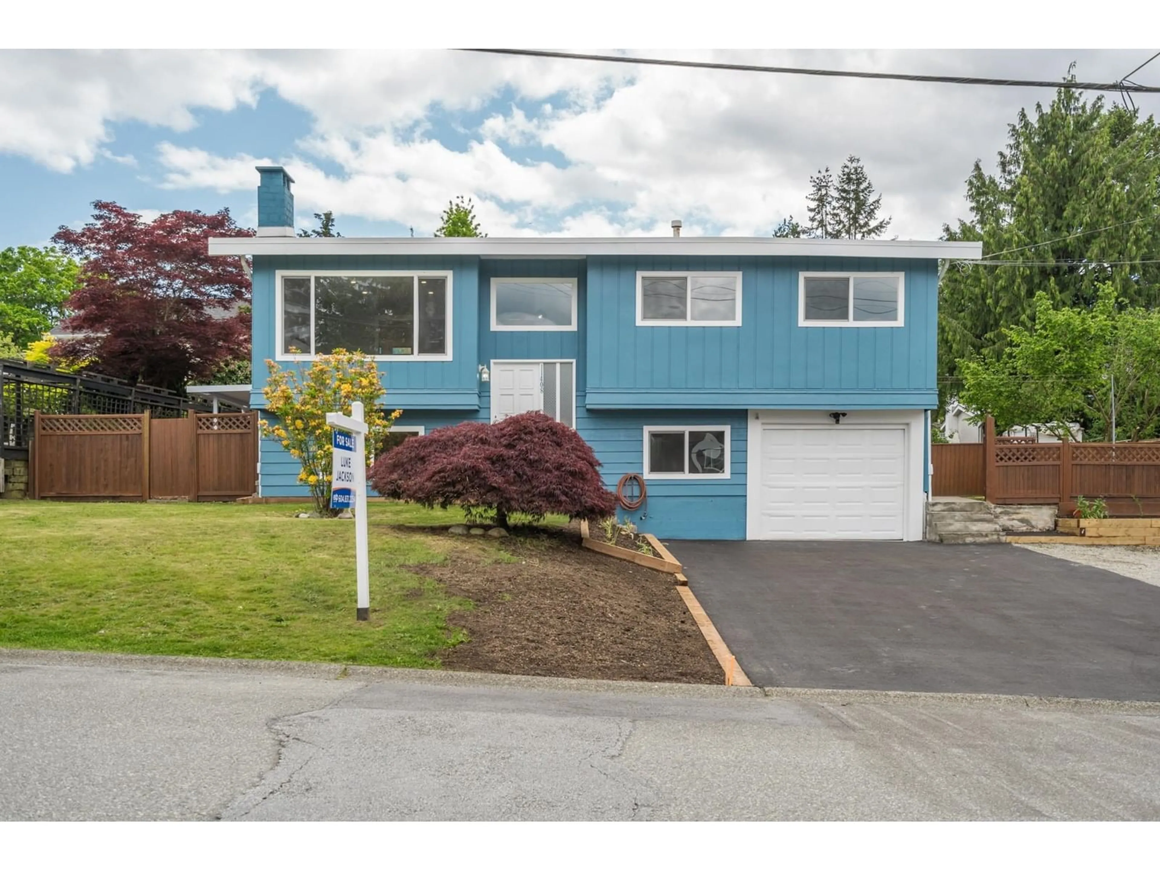 Home with vinyl exterior material, street for 11408 PEMBERTON, Delta British Columbia V4C3J4