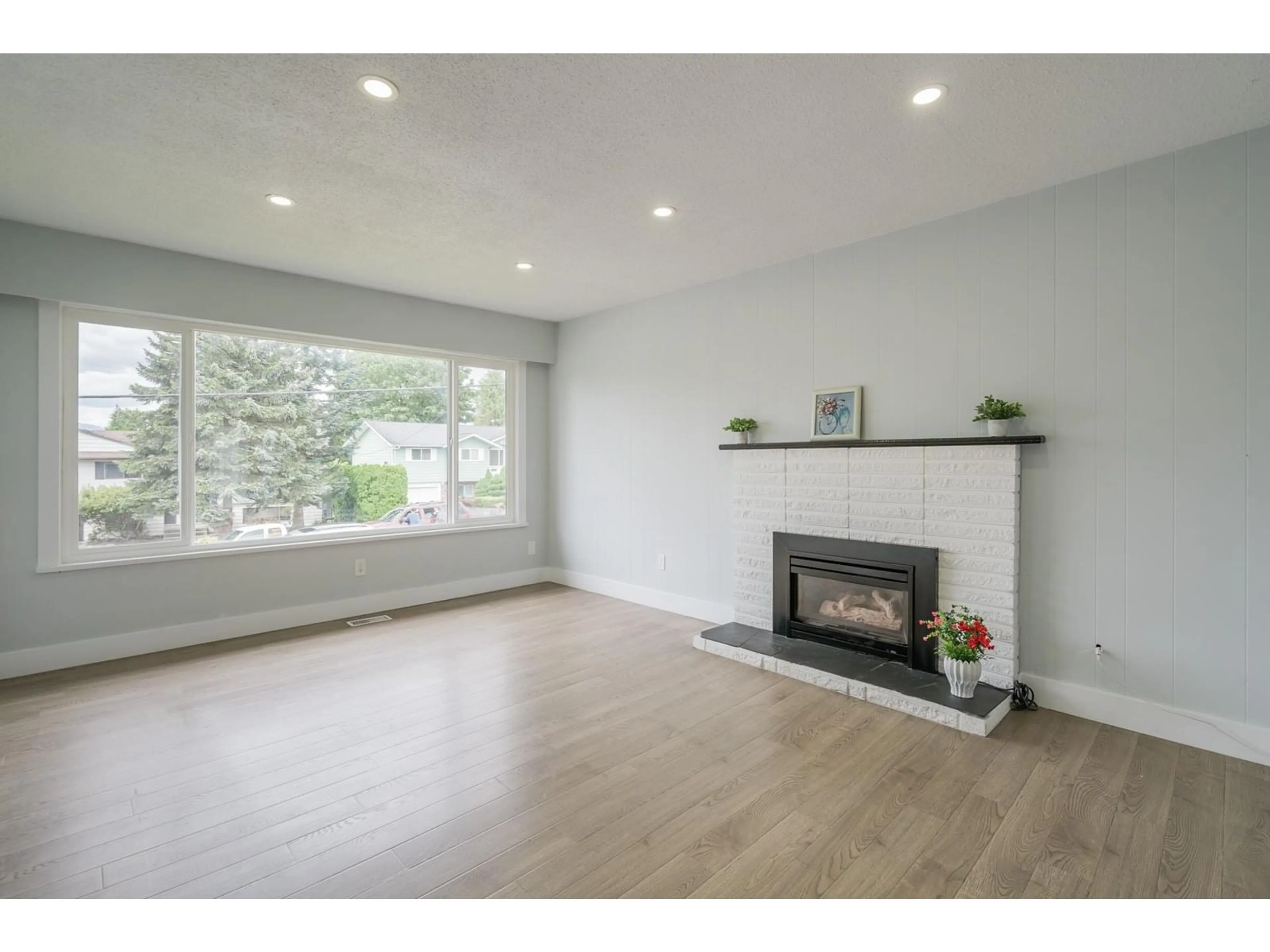 Unknown for 11408 PEMBERTON, Delta British Columbia V4C3J4