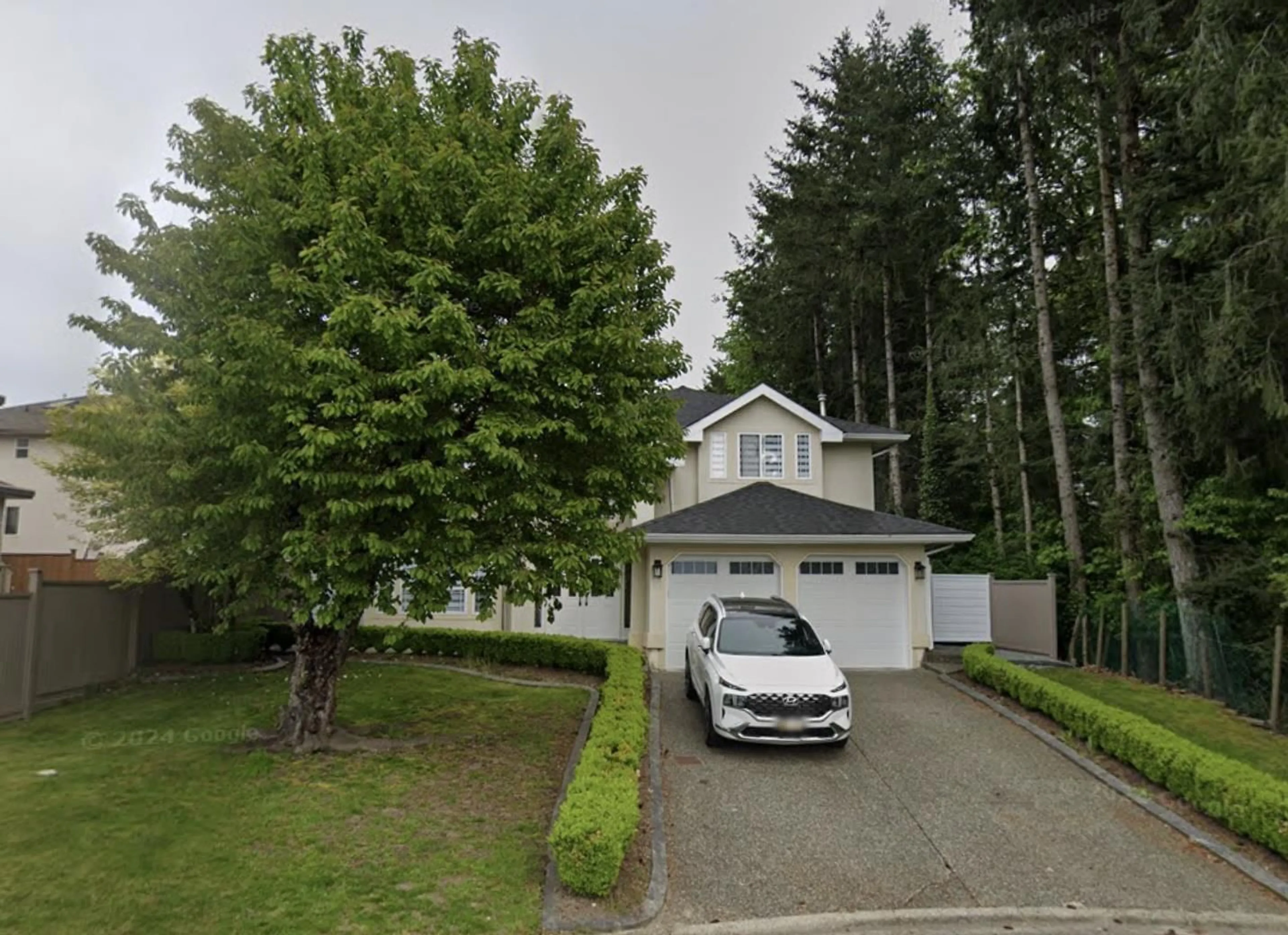 A pic from outside/outdoor area/front of a property/back of a property/a pic from drone, street for 7930 155A, Surrey British Columbia V3S8R8