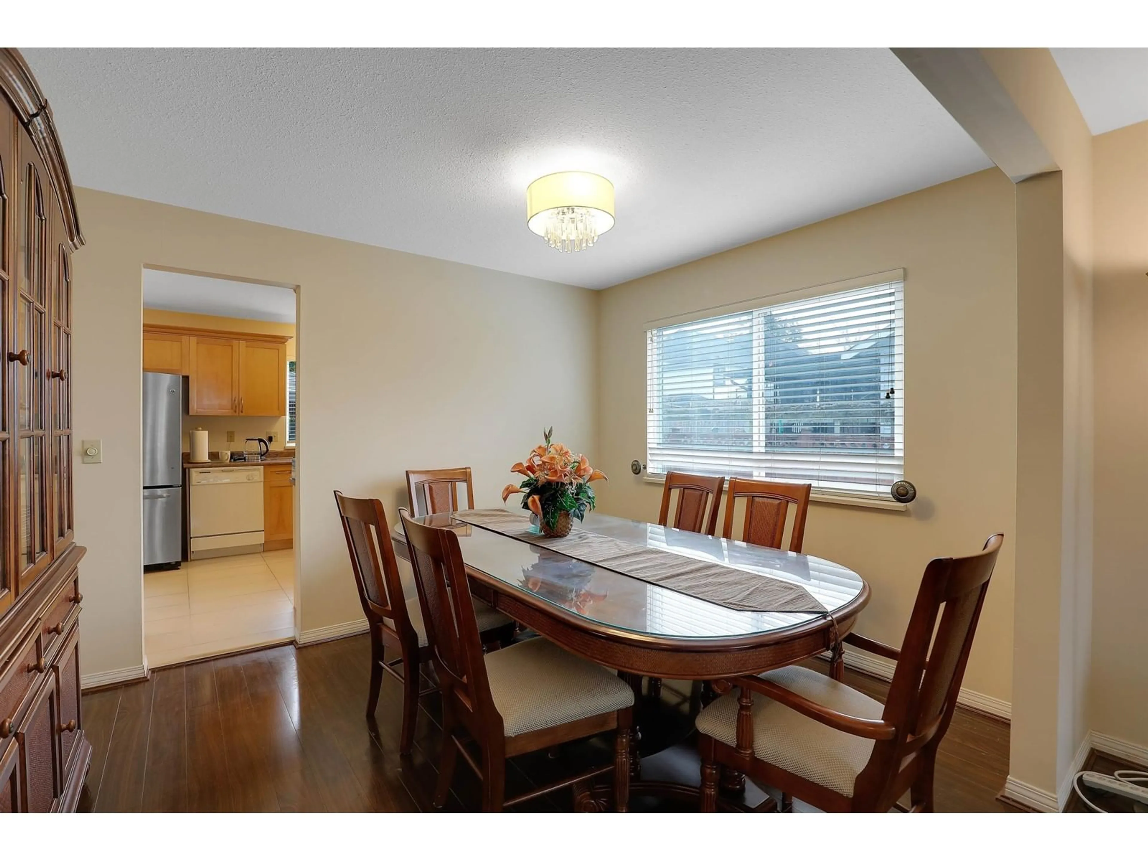 Dining room, wood/laminate floor for 8874 143A, Surrey British Columbia V3V7P8