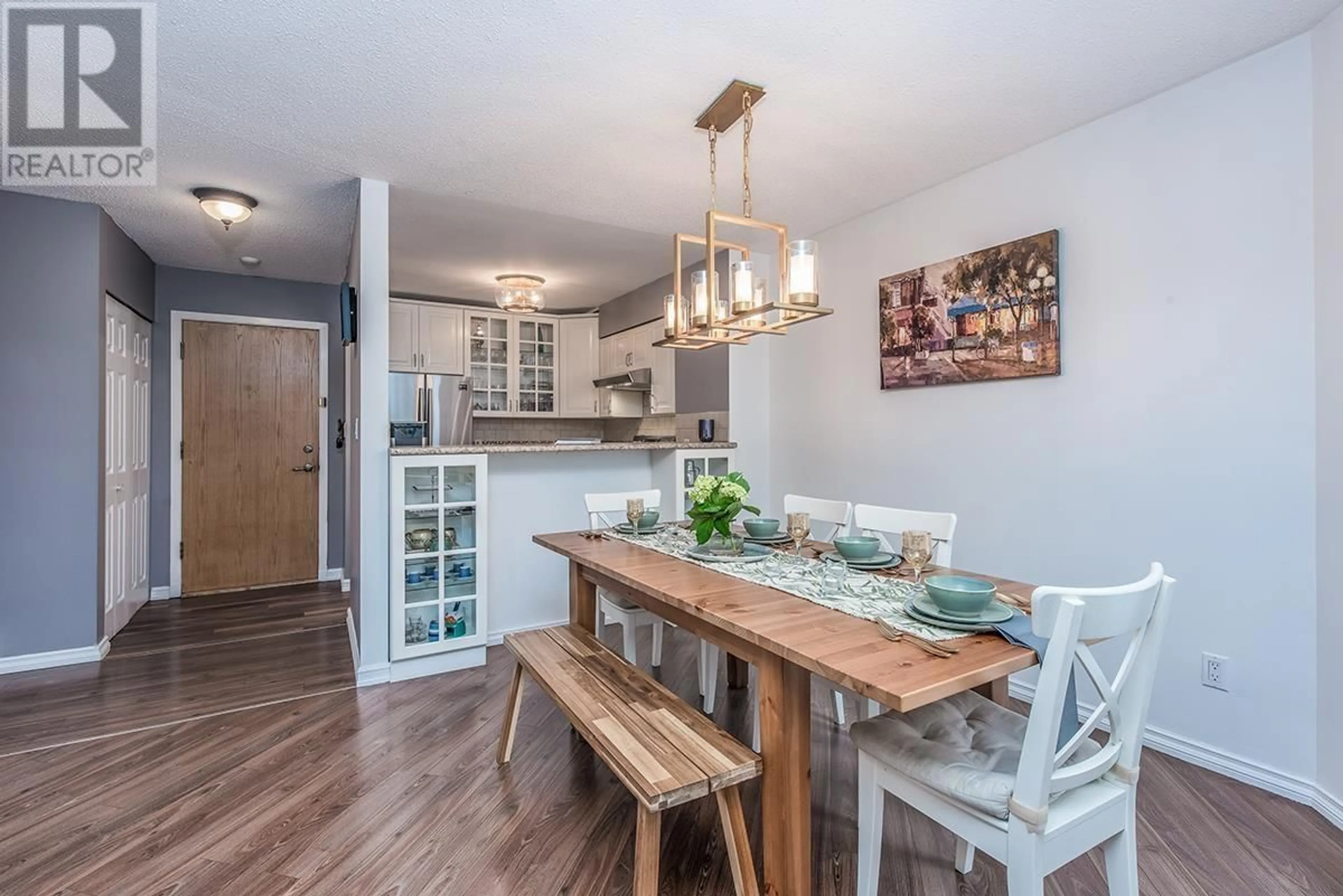 Open concept kitchen, wood/laminate floor for 206 - 3191 MOUNTAIN HIGHWAY, North Vancouver British Columbia V7K2H4