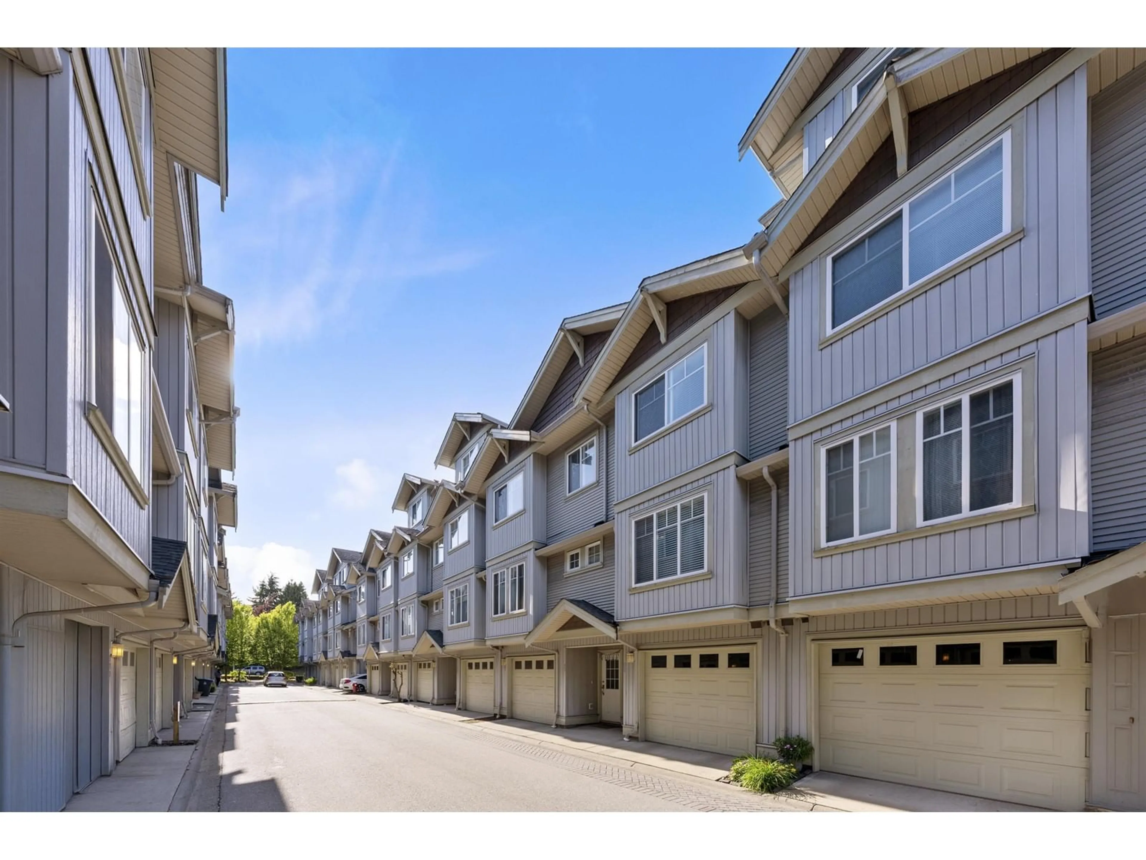 Unknown for 92 - 12040 68, Surrey British Columbia V3W1P5