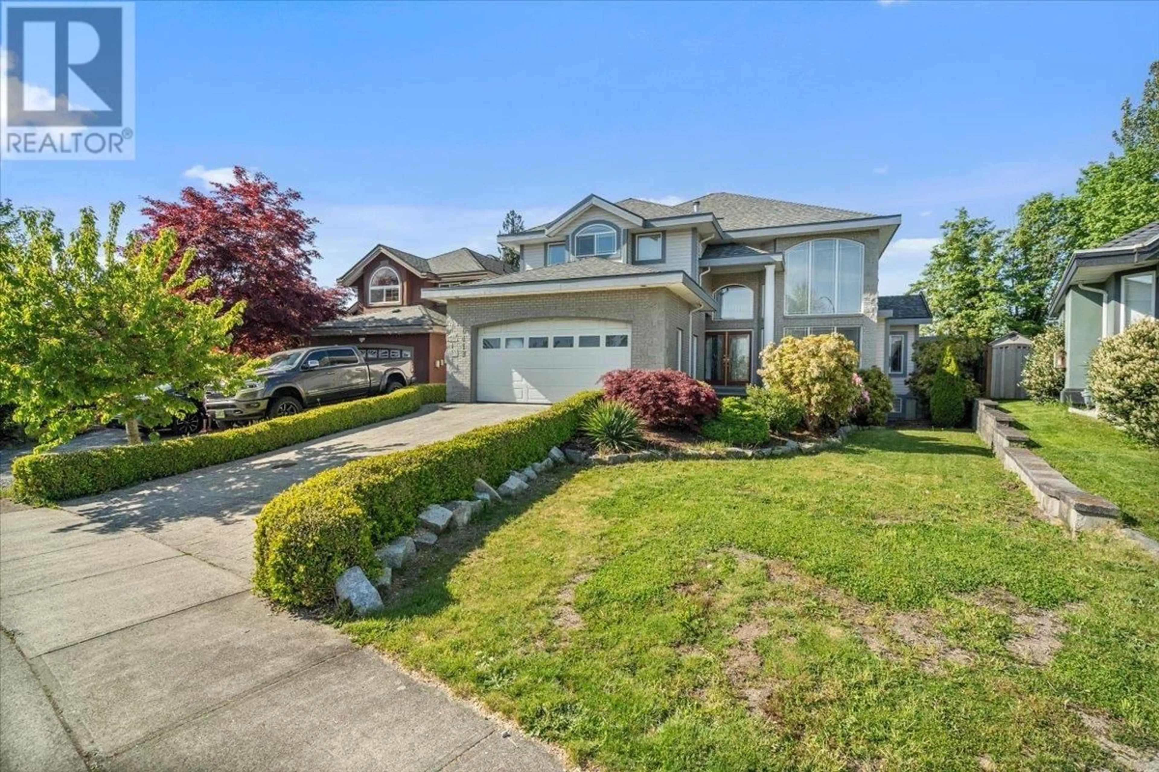 Home with vinyl exterior material, street for 10413 TAMARACK CRESCENT, Maple Ridge British Columbia V2W1B3