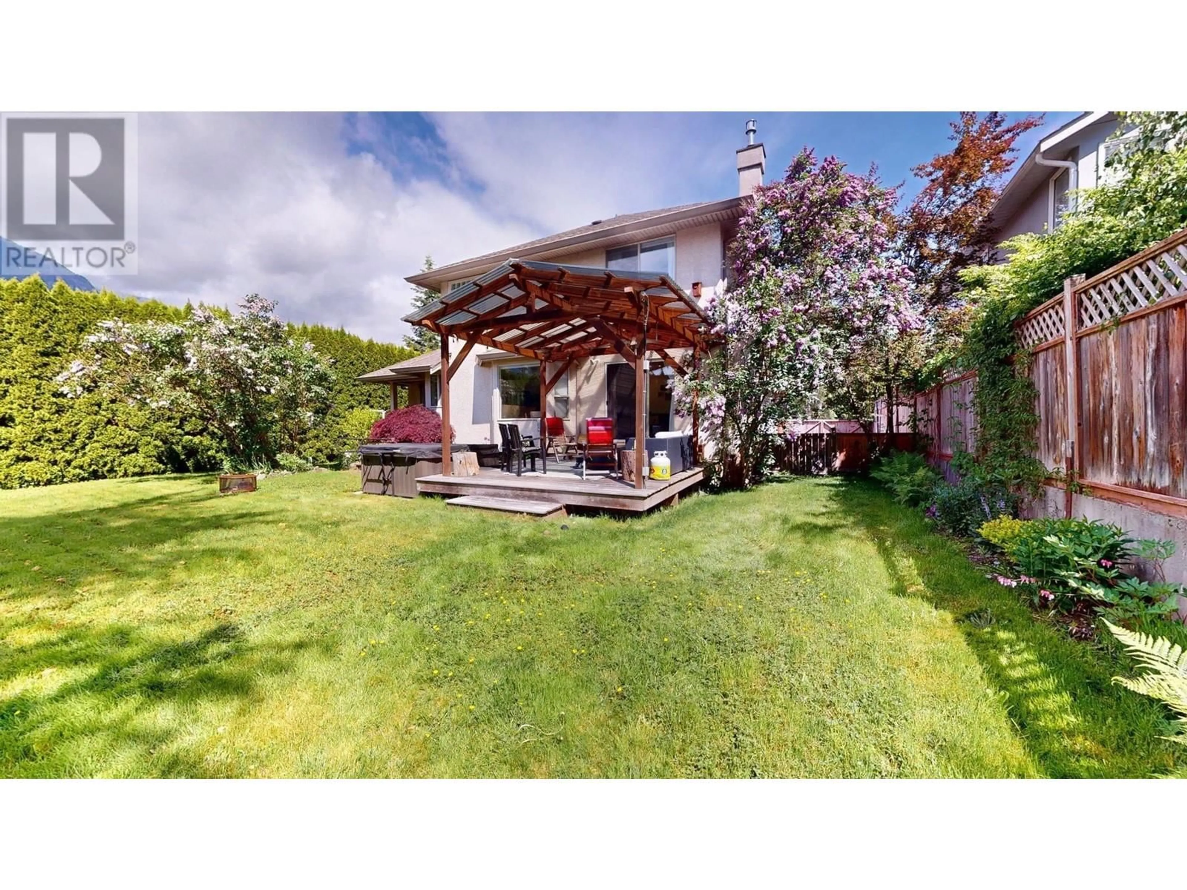 Unknown for 1530 MACDONALD PLACE, Squamish British Columbia V0N1H0