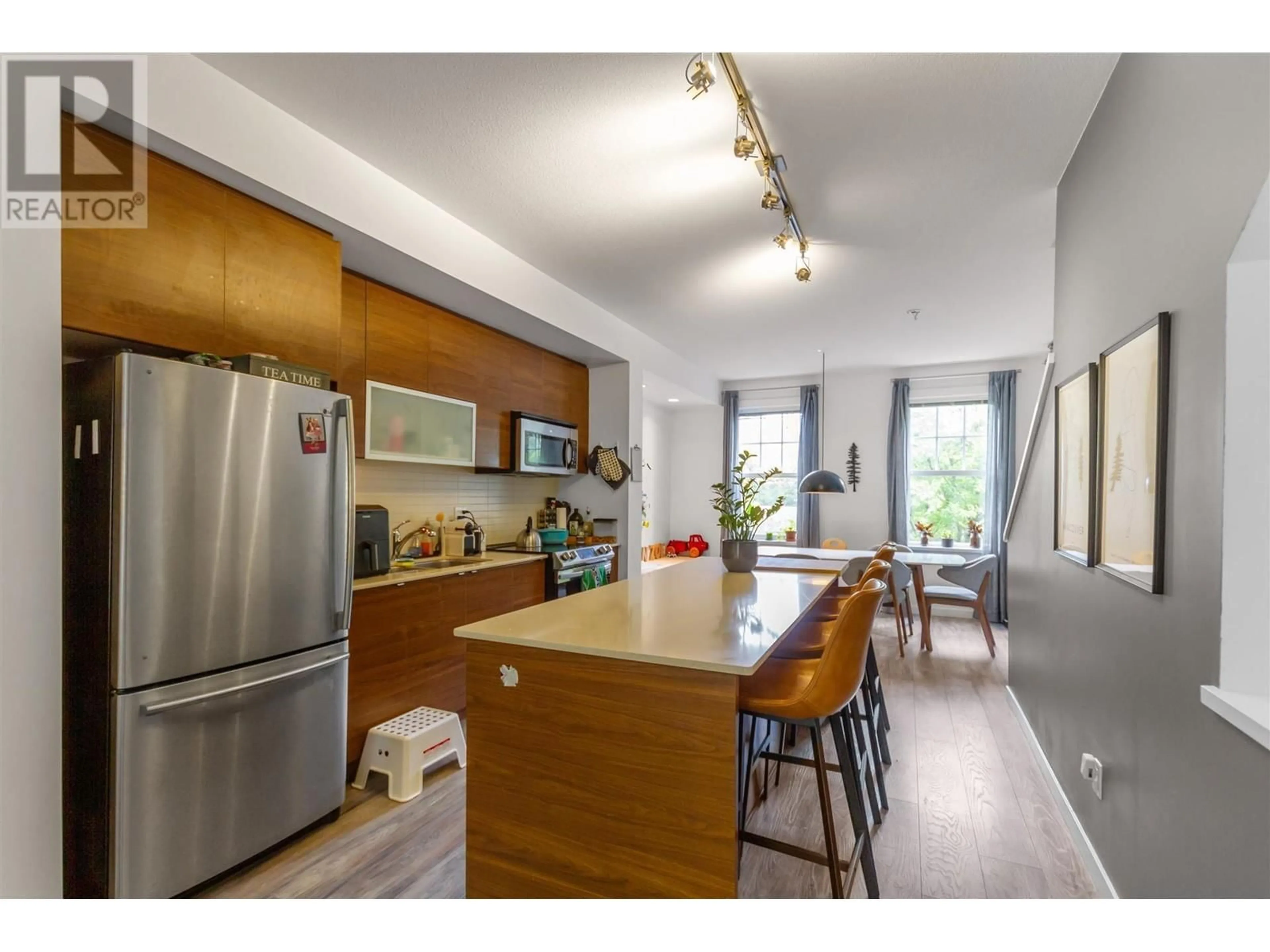 Open concept kitchen, unknown for 40 - 101 FRASER STREET, Port Moody British Columbia V3H0C6