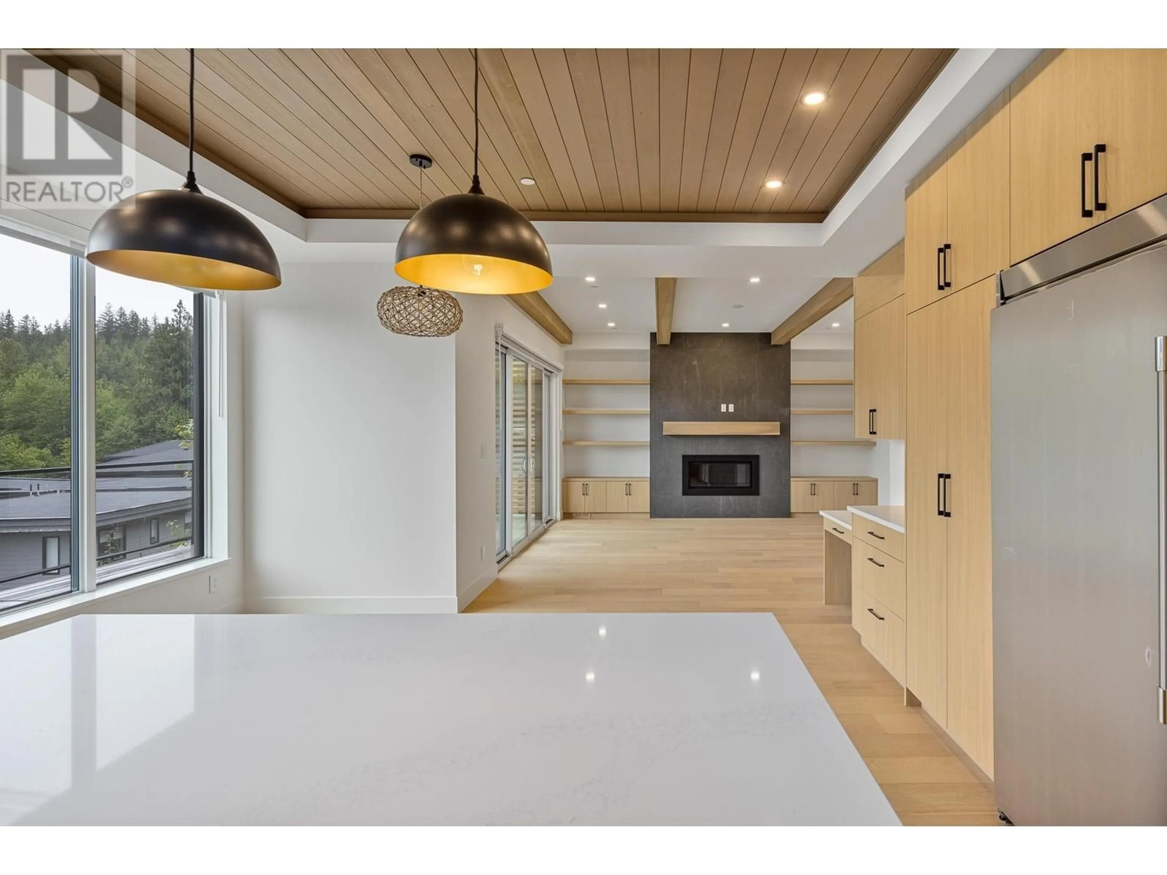 Open concept kitchen, unknown for 15 - 3385 MAMQUAM ROAD, Squamish British Columbia V8B0E3