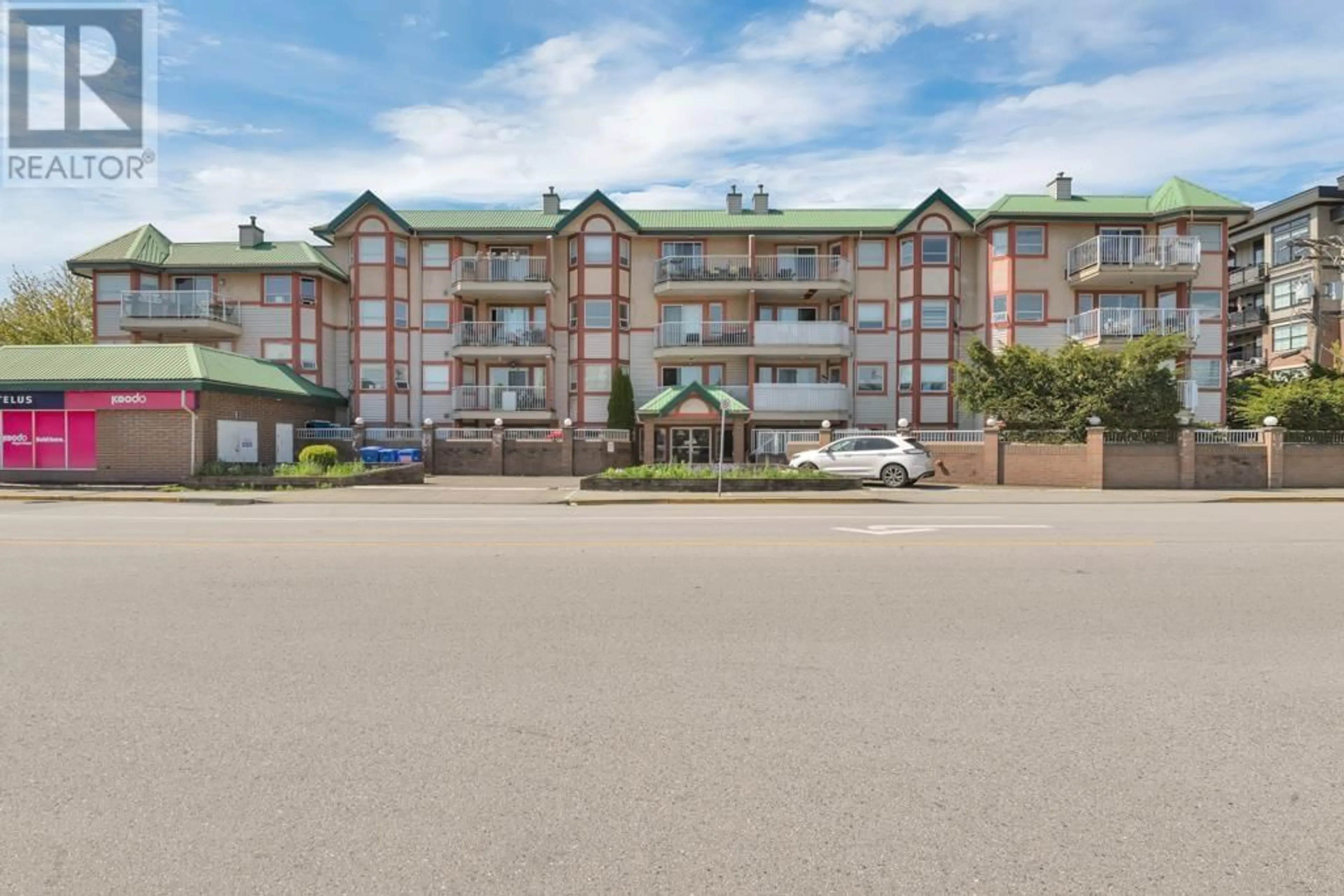 Unknown for 213 - 22661 LOUGHEED HIGHWAY, Maple Ridge British Columbia V2X2V4