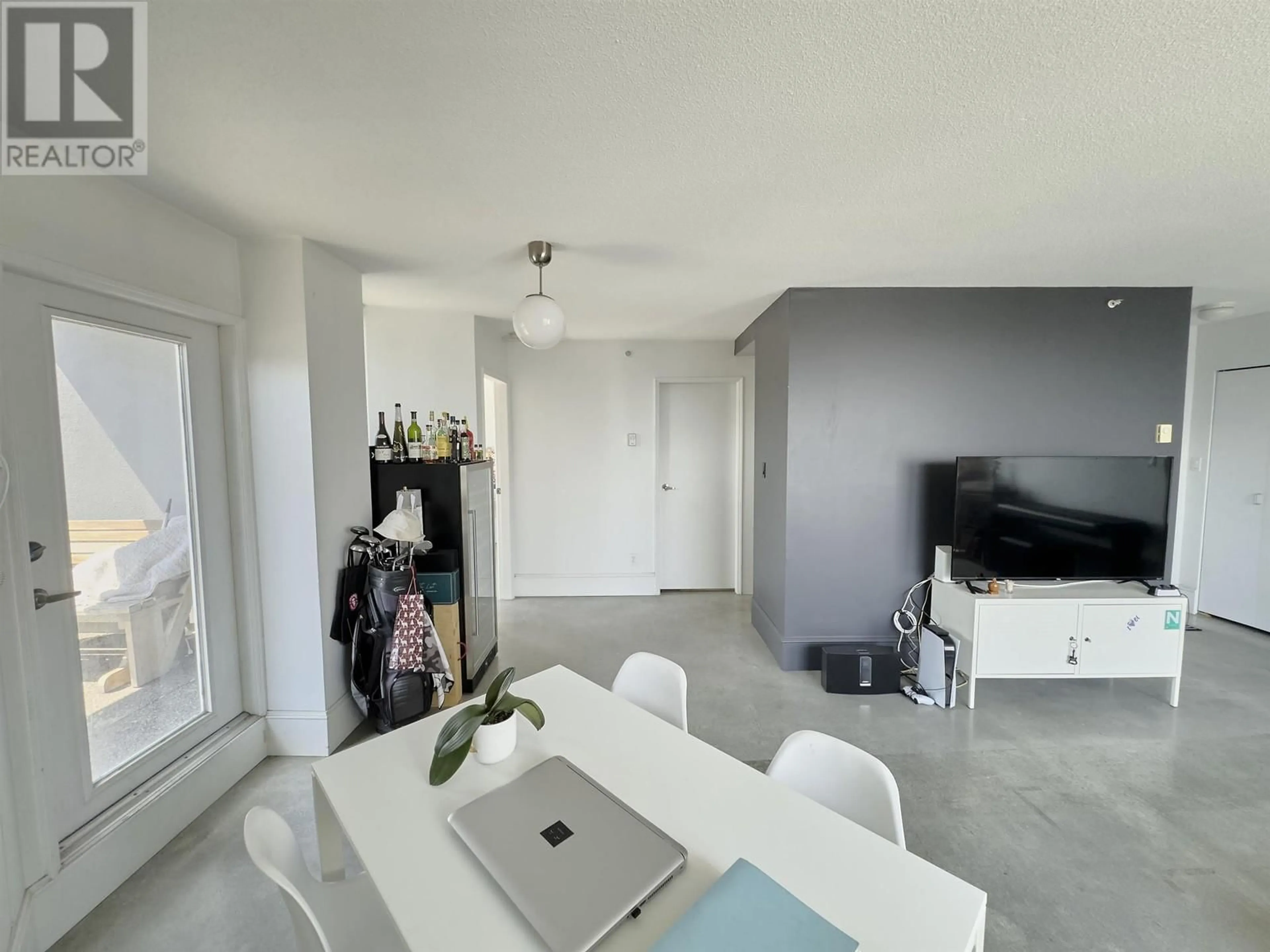 A pic of a room for 1801 - 811 HELMCKEN STREET, Vancouver British Columbia V6Z1B1