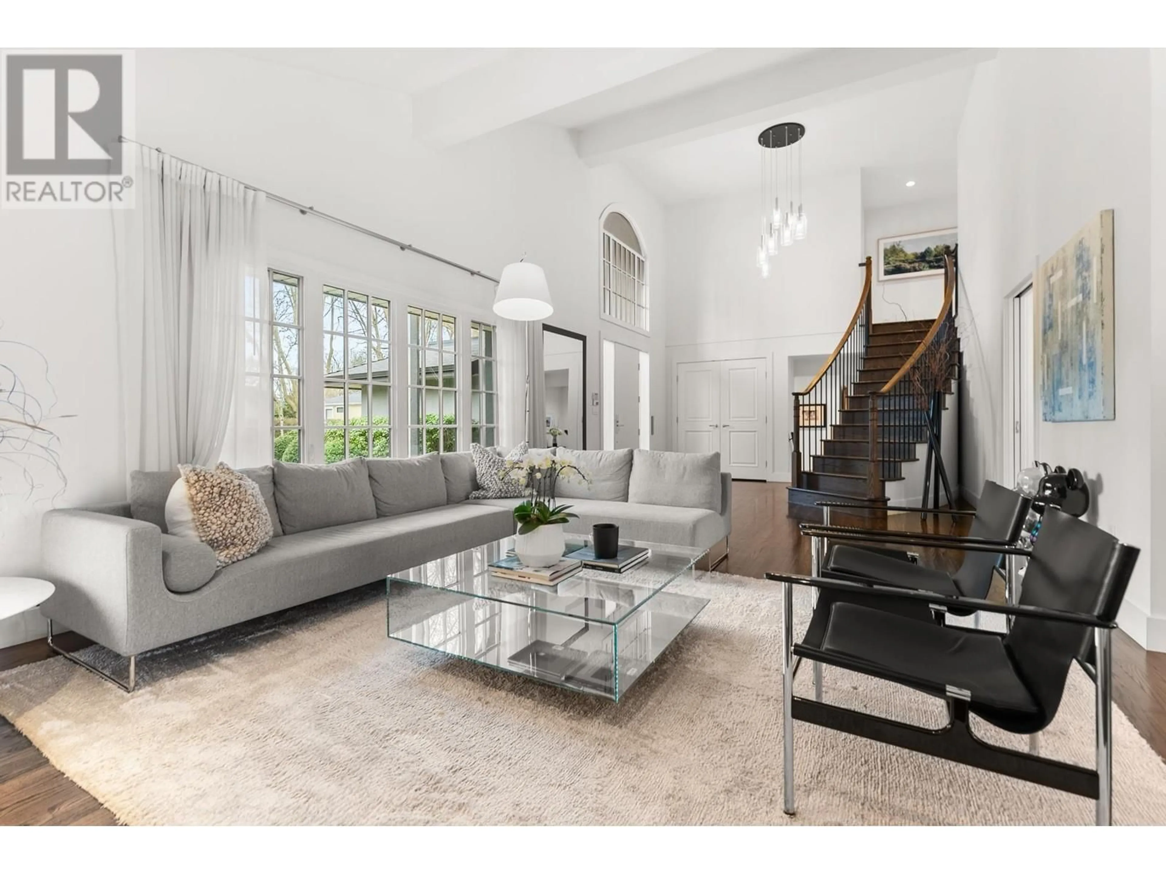 Living room with furniture, ceramic/tile floor for 2496 36TH AVENUE, Vancouver British Columbia V6M1L6