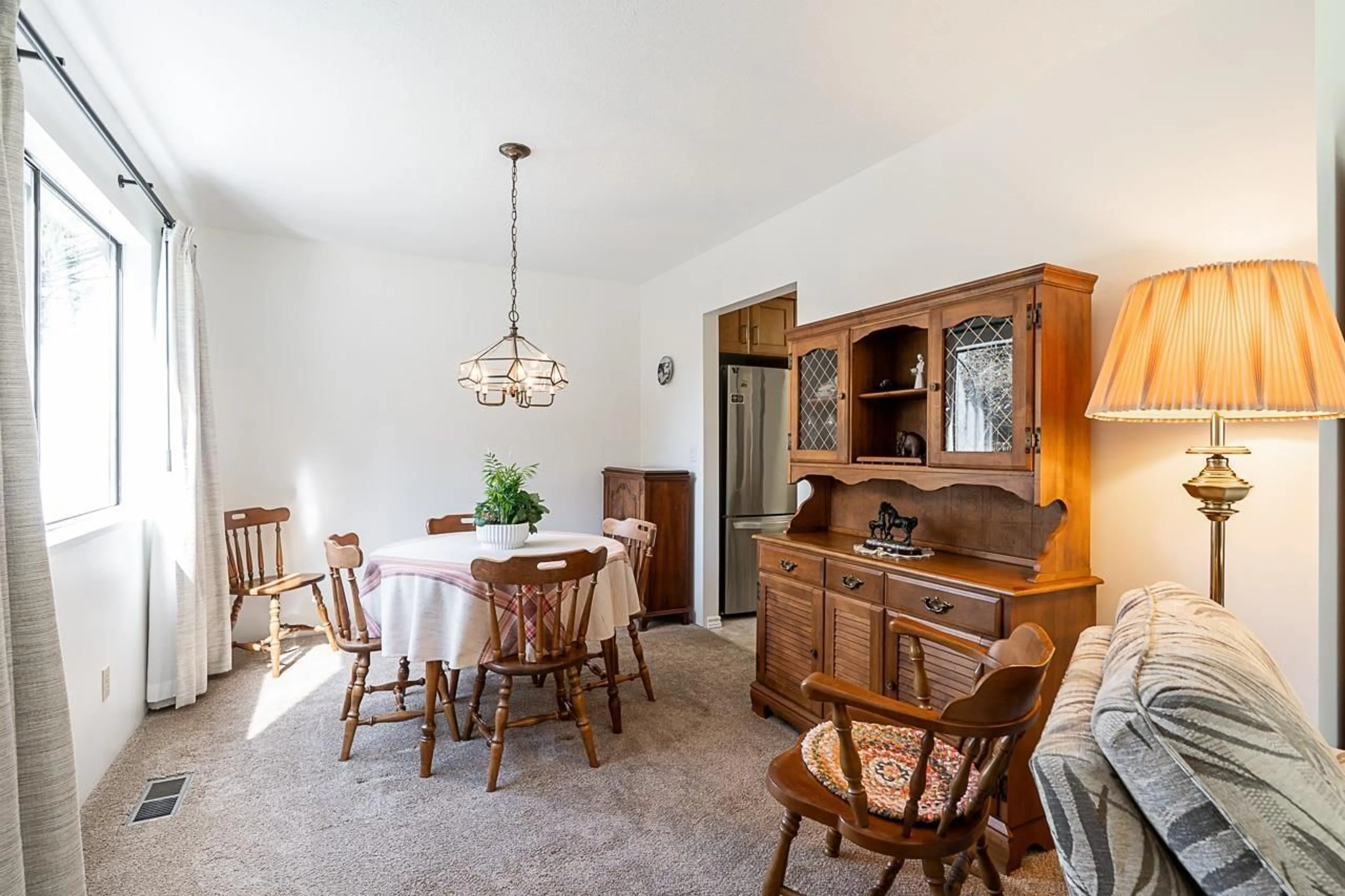 Dining room, unknown for 11913 BRIARWOOD, Delta British Columbia V4E2X3