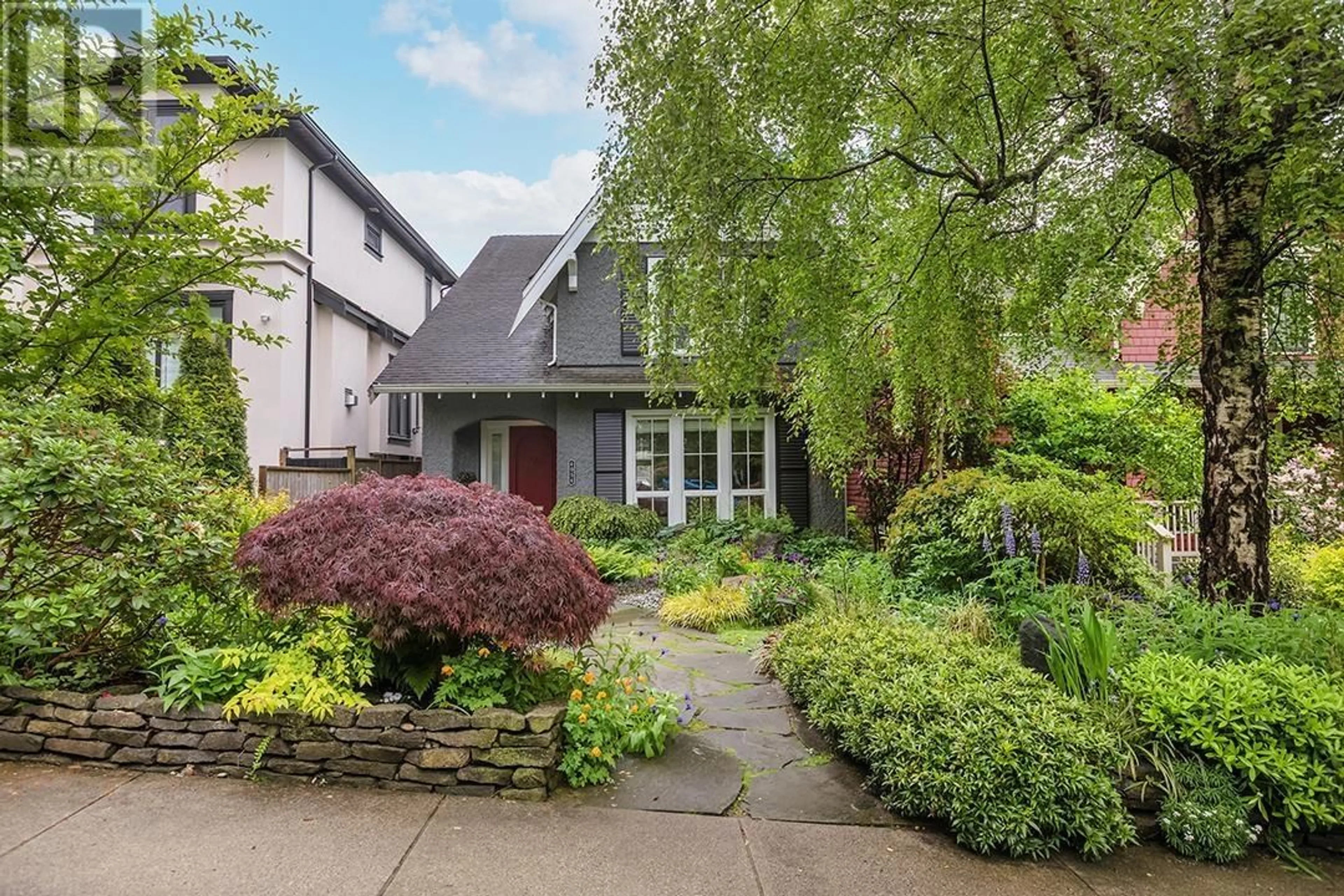 Unknown for 4054 20TH AVENUE, Vancouver British Columbia V6S1G5