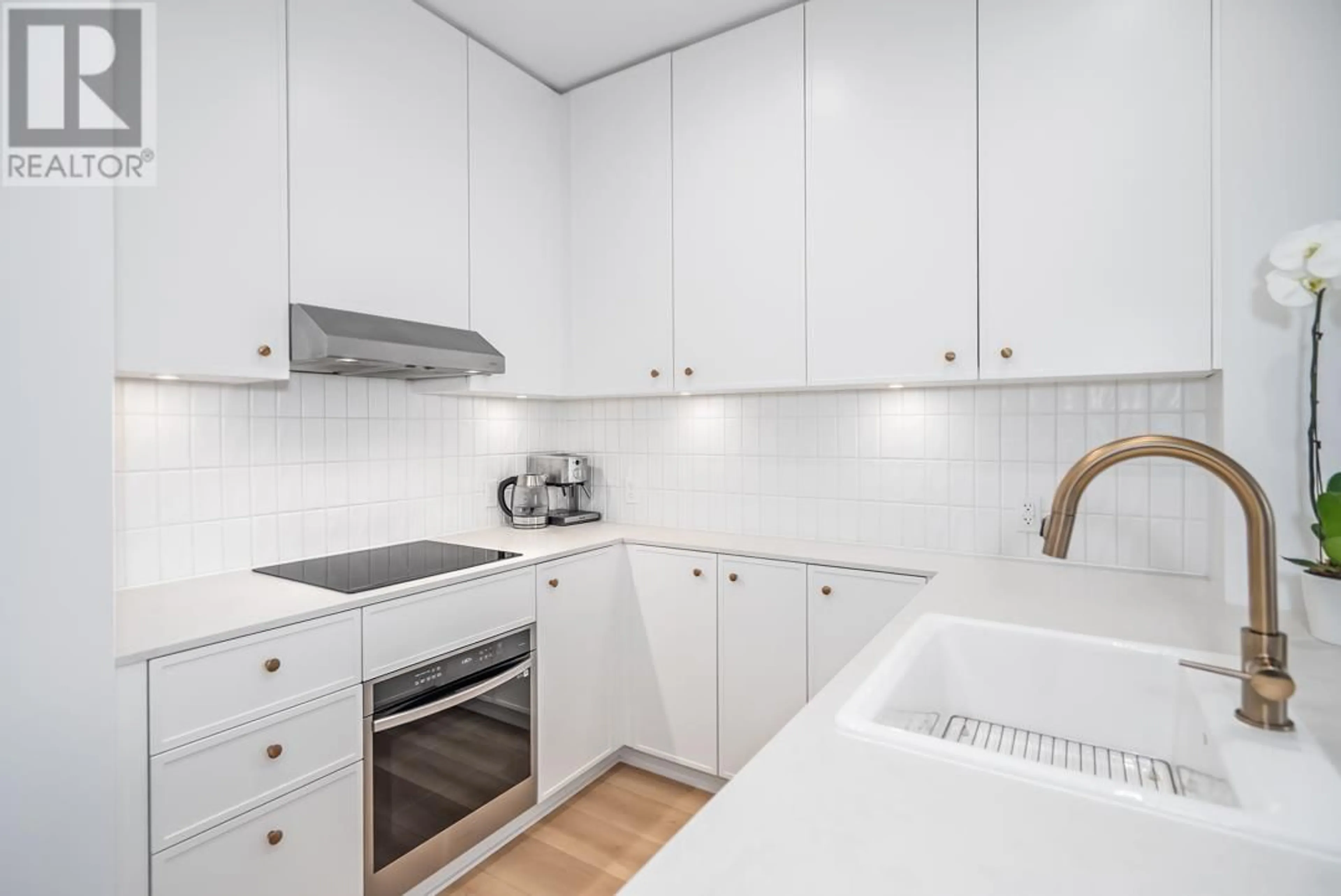 Standard kitchen, unknown for 209 - 708 EDGAR AVENUE, Coquitlam British Columbia V3K0H3