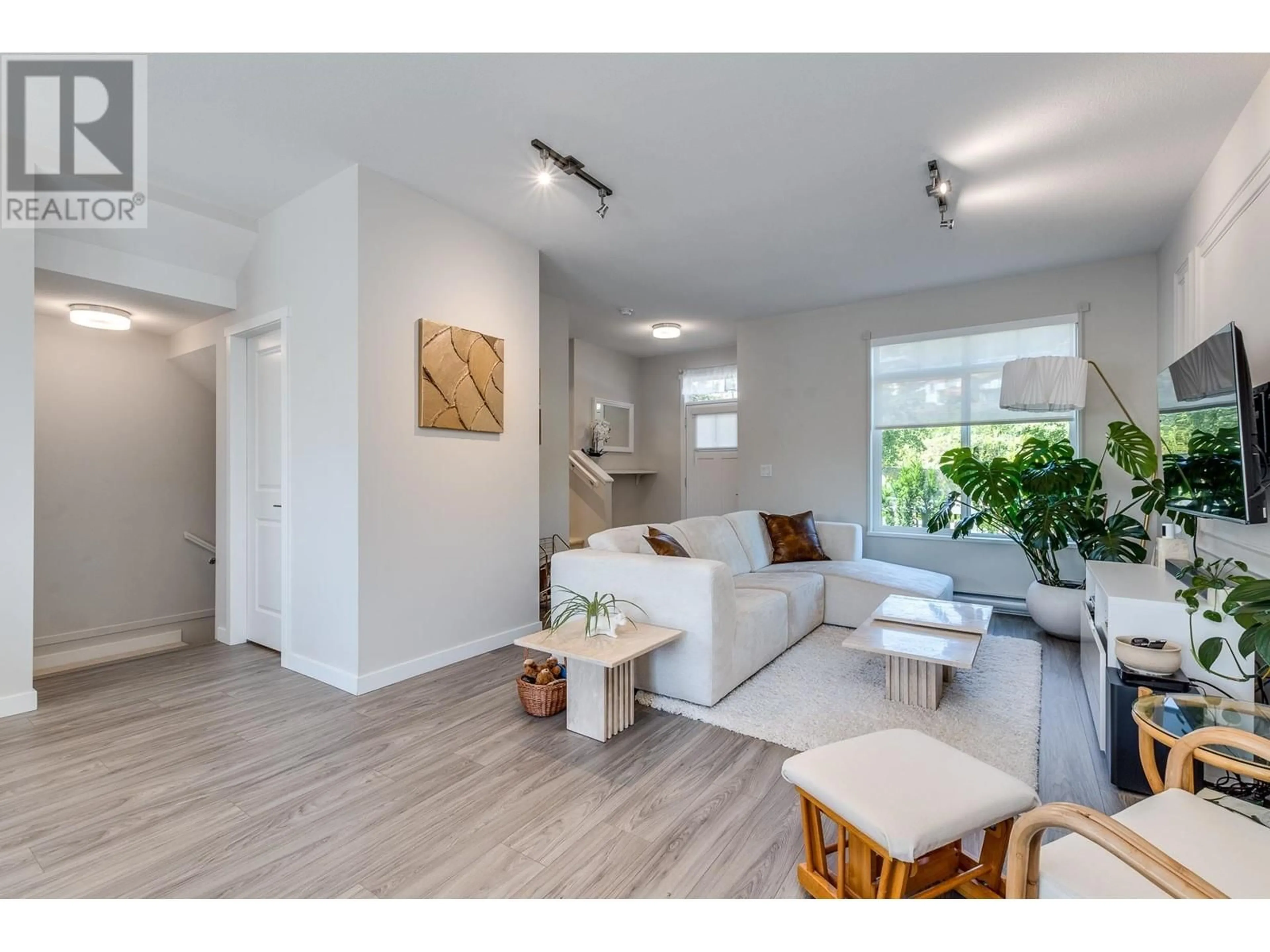 Living room with furniture, unknown for 106 - 1360 MITCHELL STREET, Coquitlam British Columbia V3E0T7
