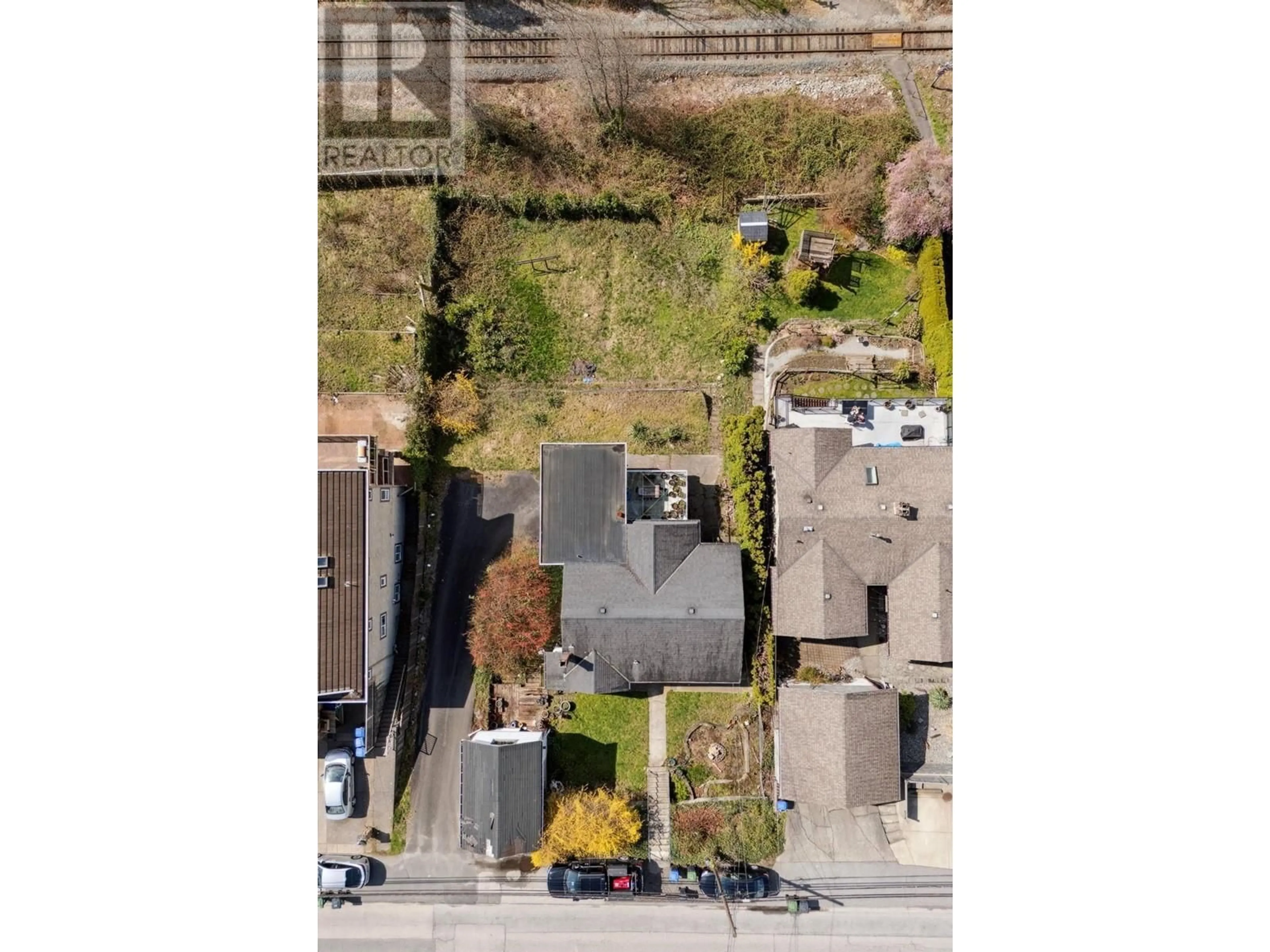 A pic from outside/outdoor area/front of a property/back of a property/a pic from drone, street for 1038 IOCO ROAD, Port Moody British Columbia V3H2X1