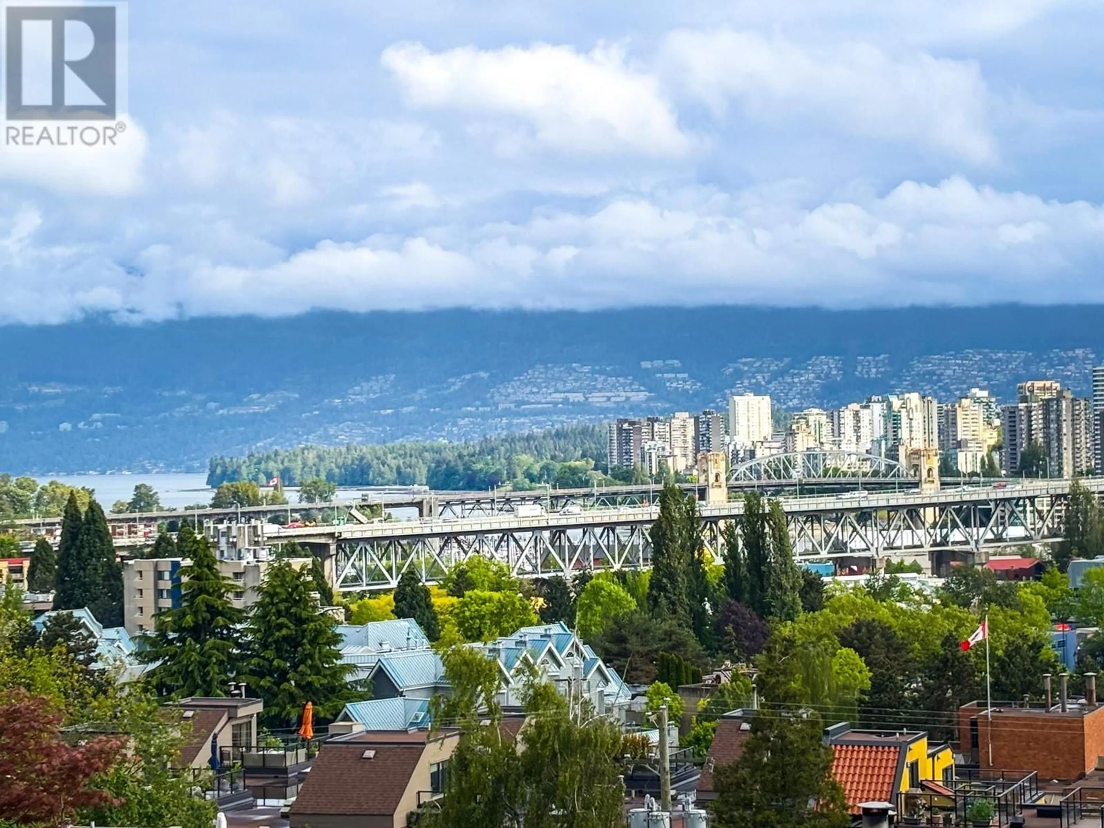 Blurry image for 15 - 1263 8TH AVENUE, Vancouver British Columbia V6H1C7