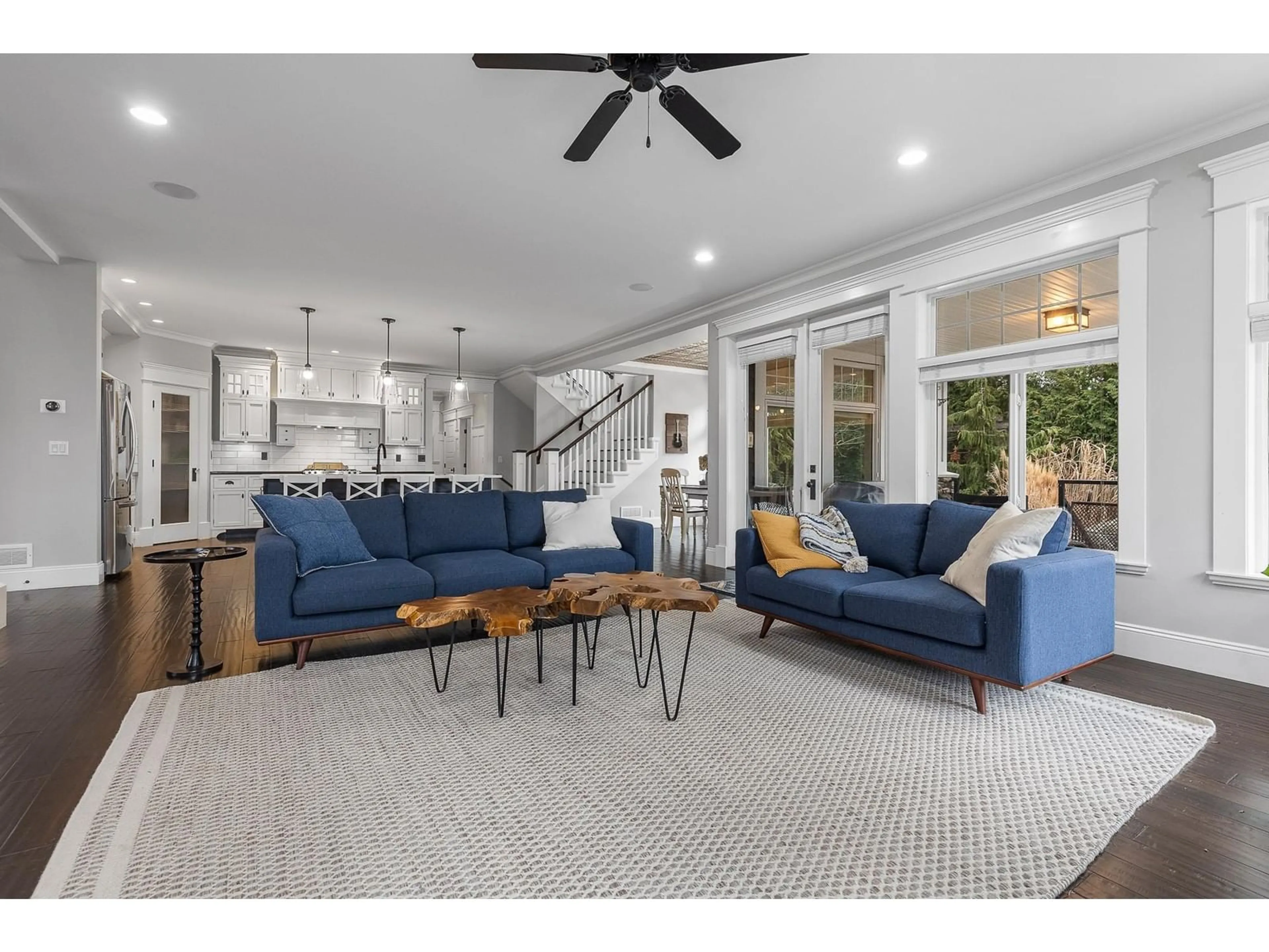 Living room with furniture, unknown for 2644 LARKSPUR, Abbotsford British Columbia V3G0B3